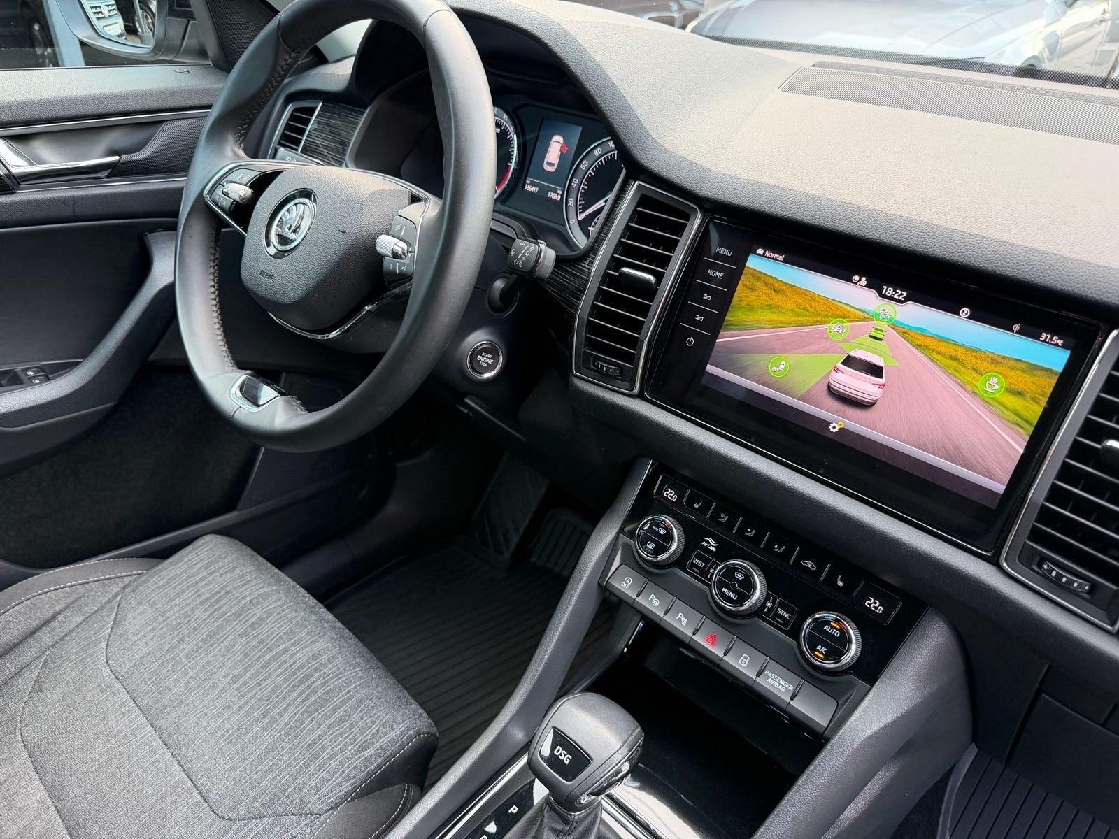 Škoda Kodiaq 2,0 TDI automatik/kamera/keyless/xenon/led/navigacija, fotografija 9