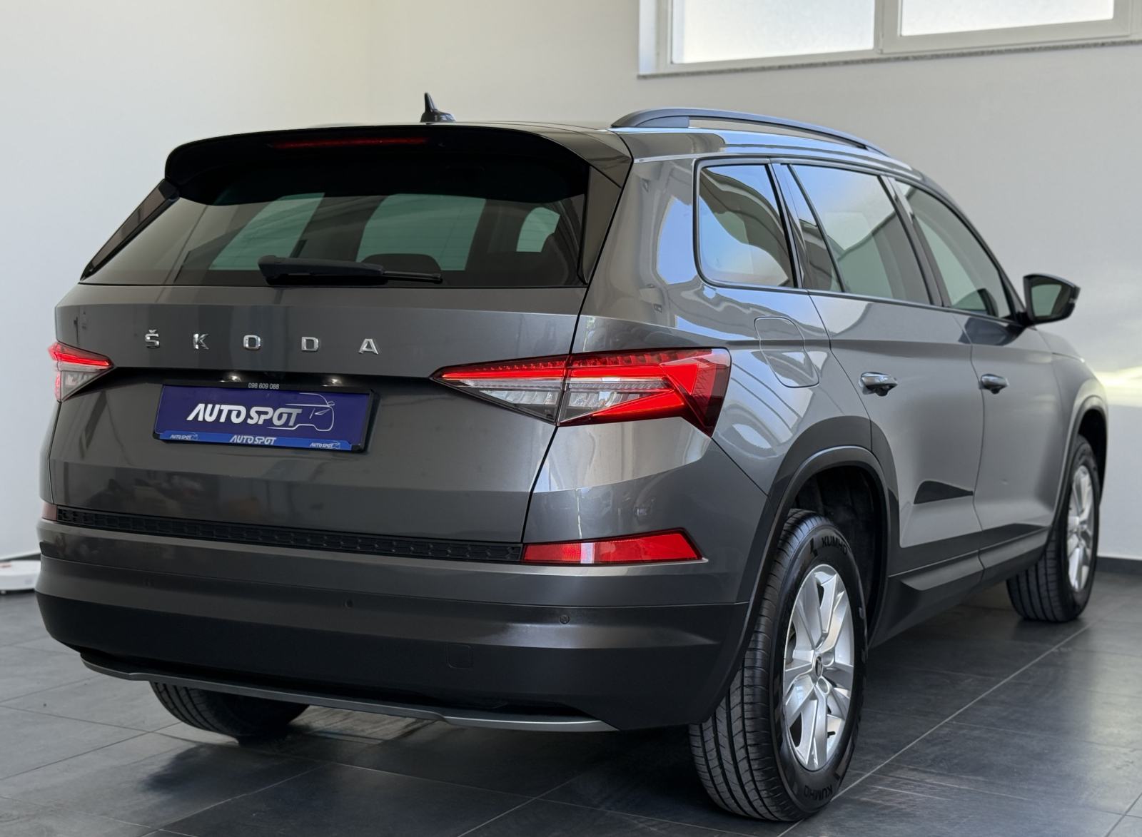 Škoda Kodiaq 2,0 TDI DSG •ACC•KAMERA•JAMSTVO 24MJ•LEASING 0% UČEŠĆA, fotografija 7
