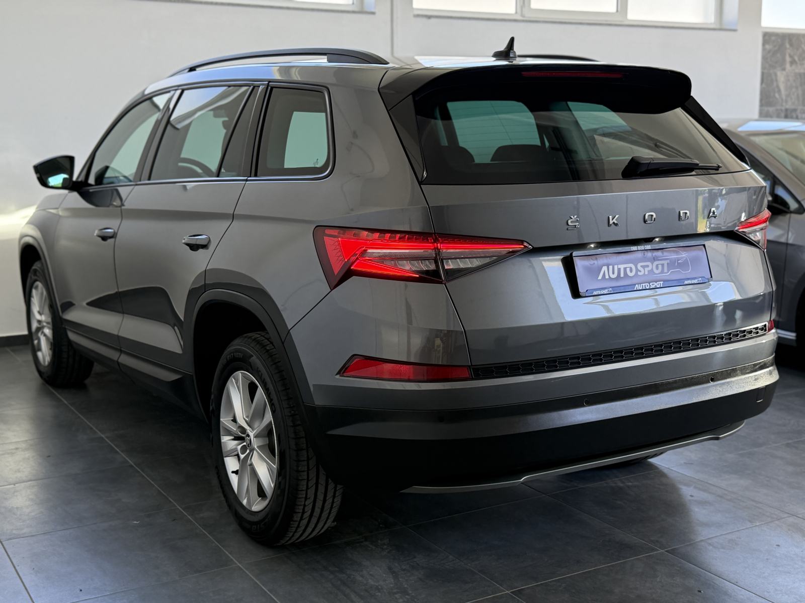 Škoda Kodiaq 2,0 TDI DSG •ACC•KAMERA•JAMSTVO 24MJ•LEASING 0% UČEŠĆA, fotografija 5
