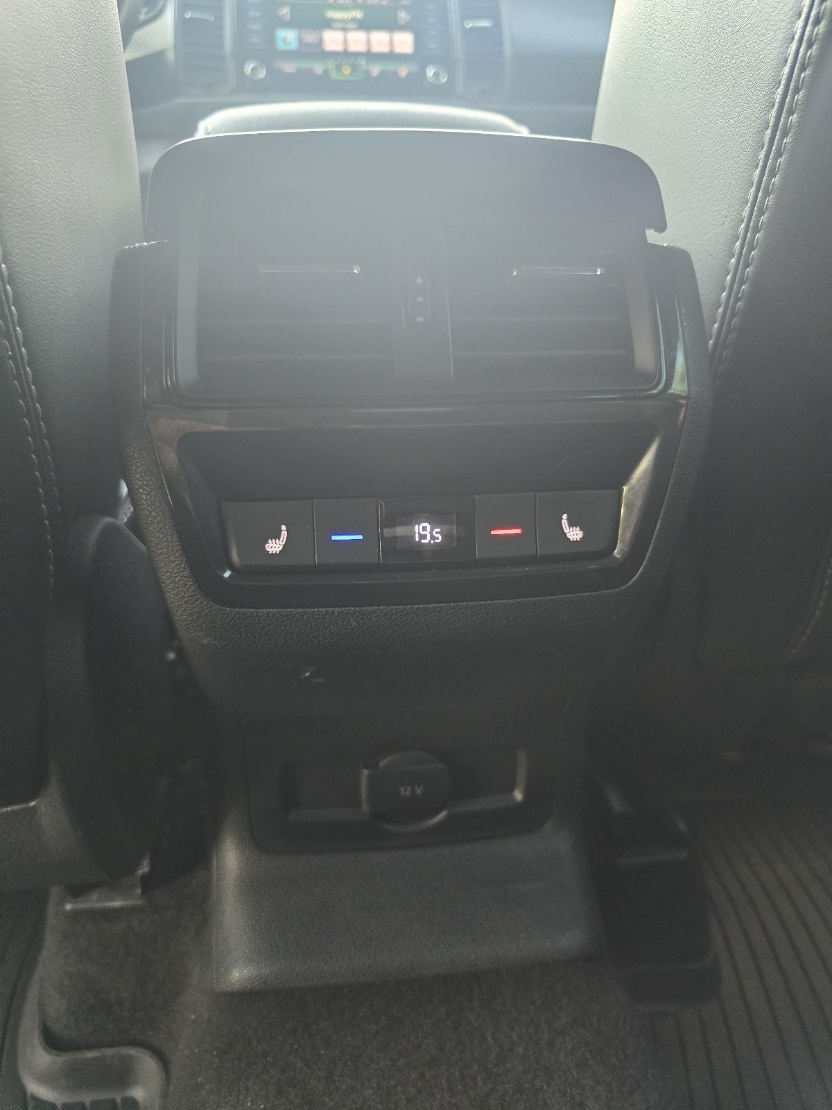 SNIZENA CIJENA!!!!ŠKODA KODIAQ SPORTLINE 2.0TDI DSG7, fotografija 12