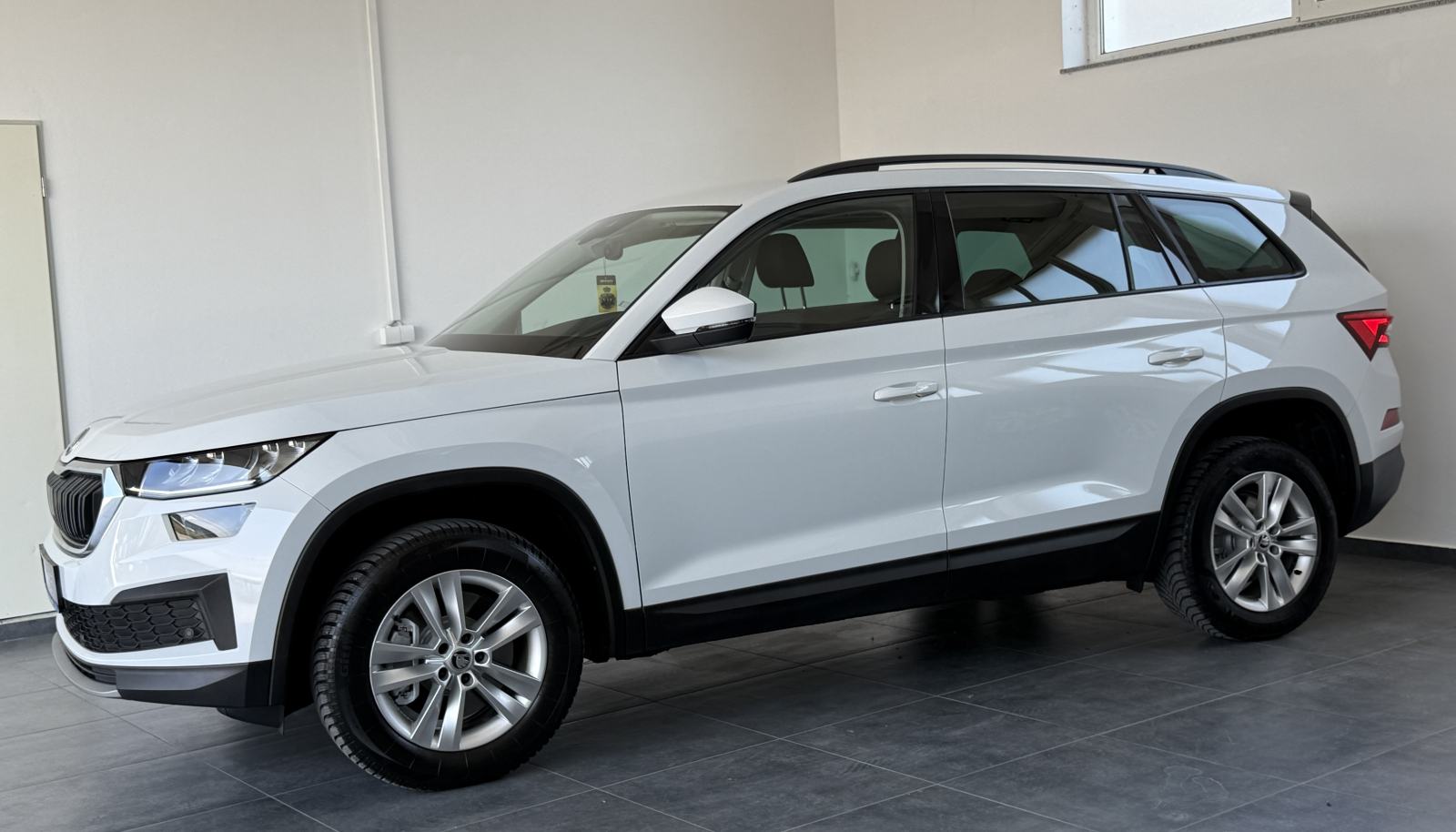 Škoda Kodiaq 2,0 TDI DSG •7 SJEDALA•4X4•JAMSTVO 24MJ•LEASING 0% UČEŠĆA, fotografija 3