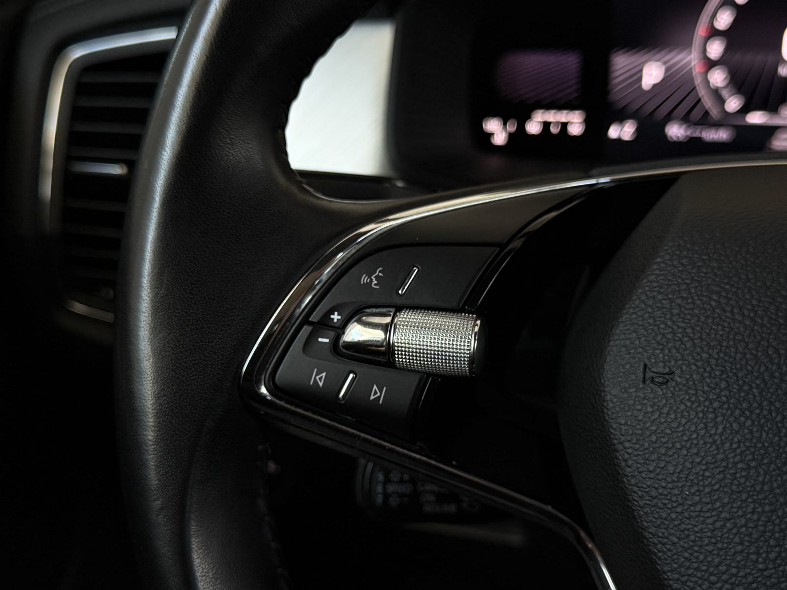 Škoda Kodiaq 2,0 TDI DSG •7 SJEDALA•ACC•JAMSTVO 24MJ•LEASING 0% UČEŠĆA, fotografija 8