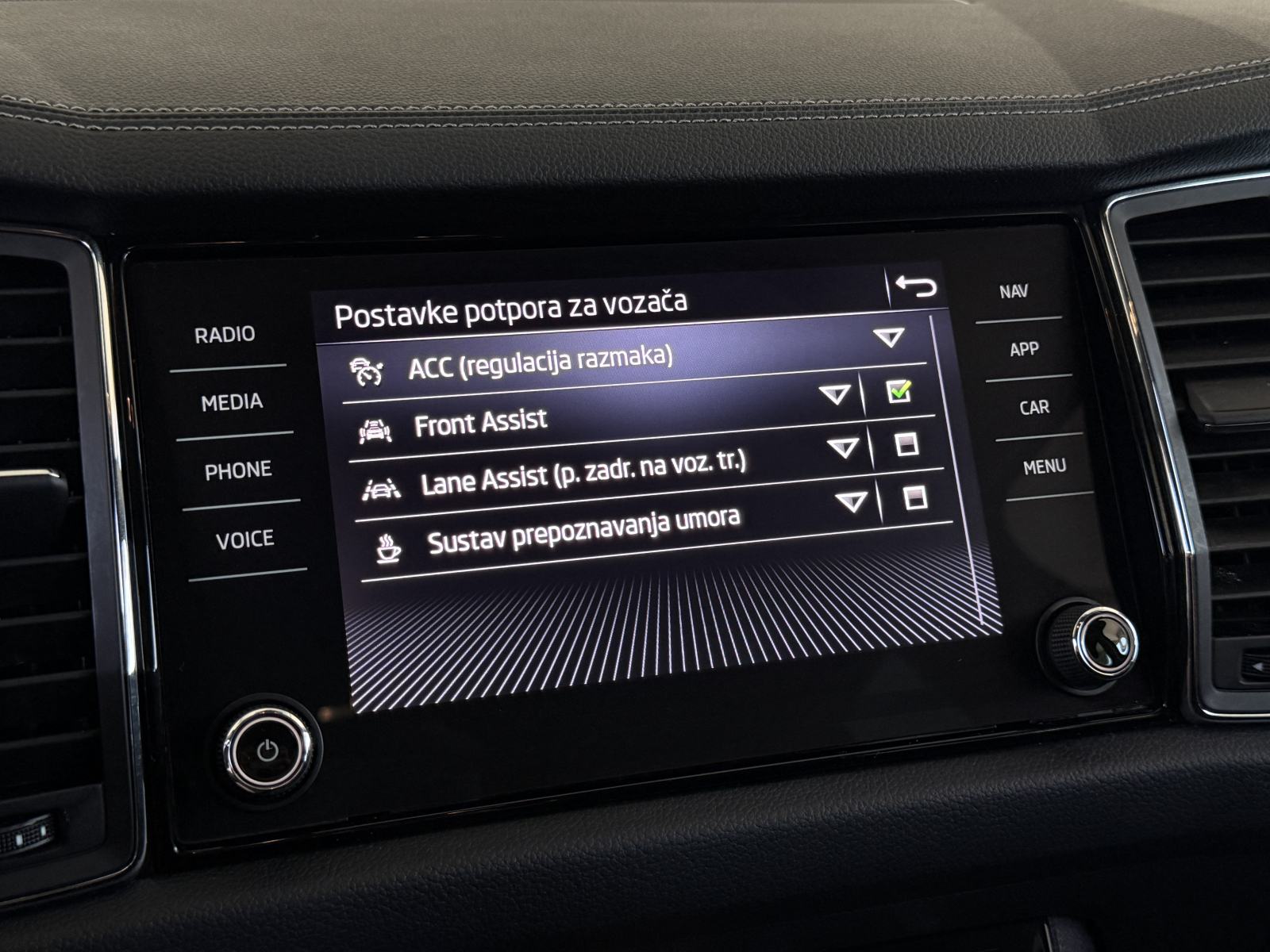 Škoda Kodiaq 2,0 TDI DSG •7 SJEDALA•ACC•JAMSTVO 24MJ•LEASING 0% UČEŠĆA, fotografija 16