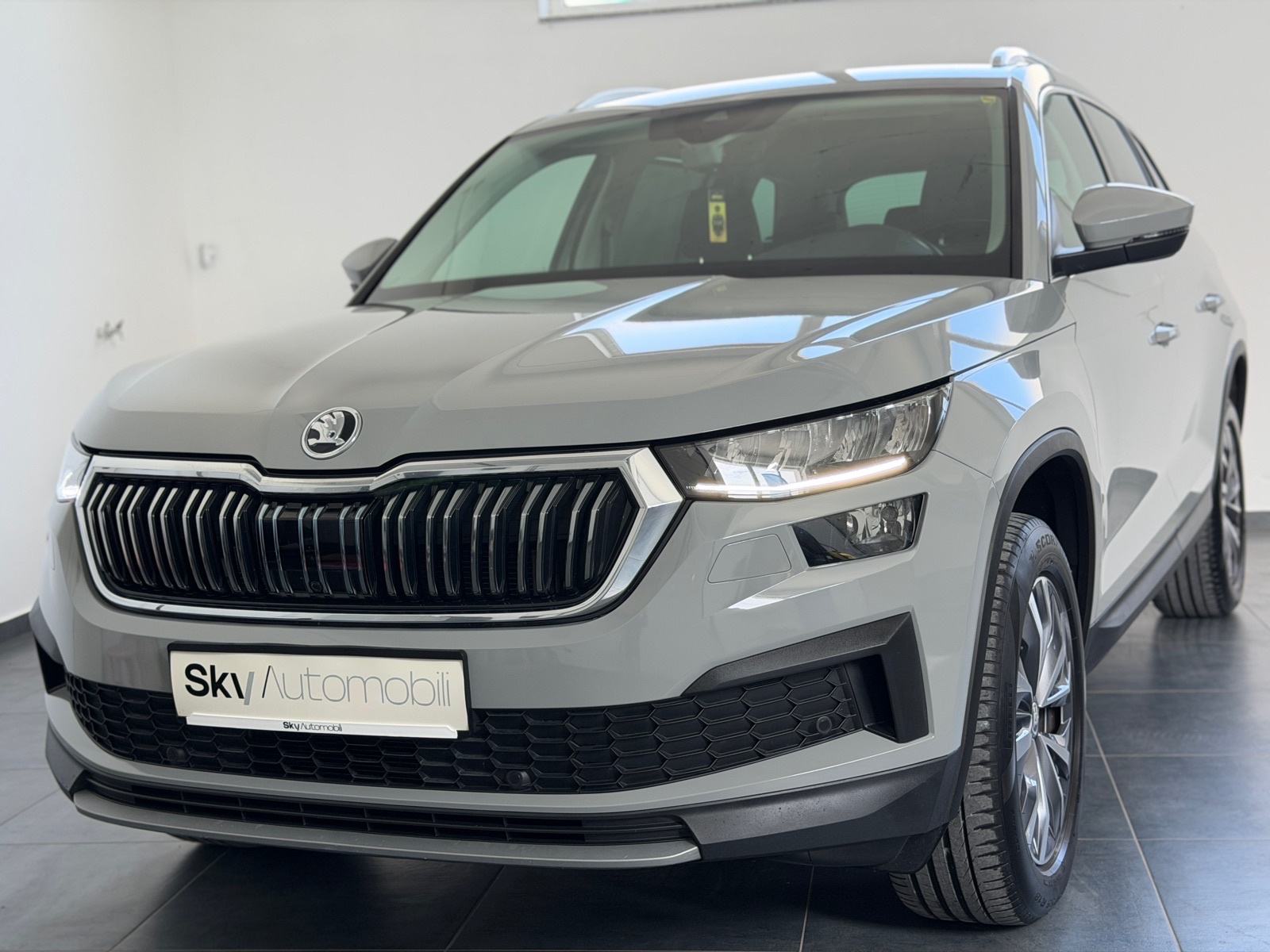 Škoda Kodiaq 2,0 TDI DSG, 7 SJEDALA, 4X4, JAMSTVO 24, LEASING 0 UČEŠĆA, fotografija 2