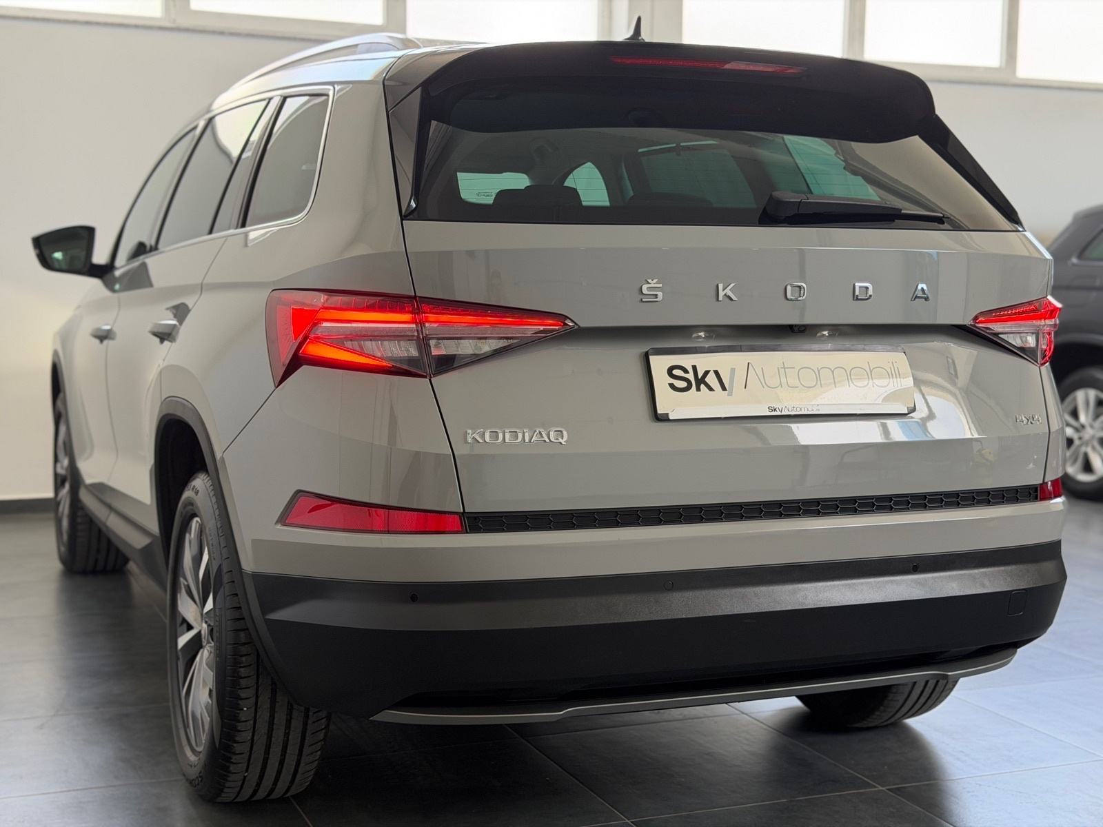 Škoda Kodiaq 2,0 TDI DSG, 7 SJEDALA, 4X4, JAMSTVO 24, LEASING 0 UČEŠĆA, fotografija 4