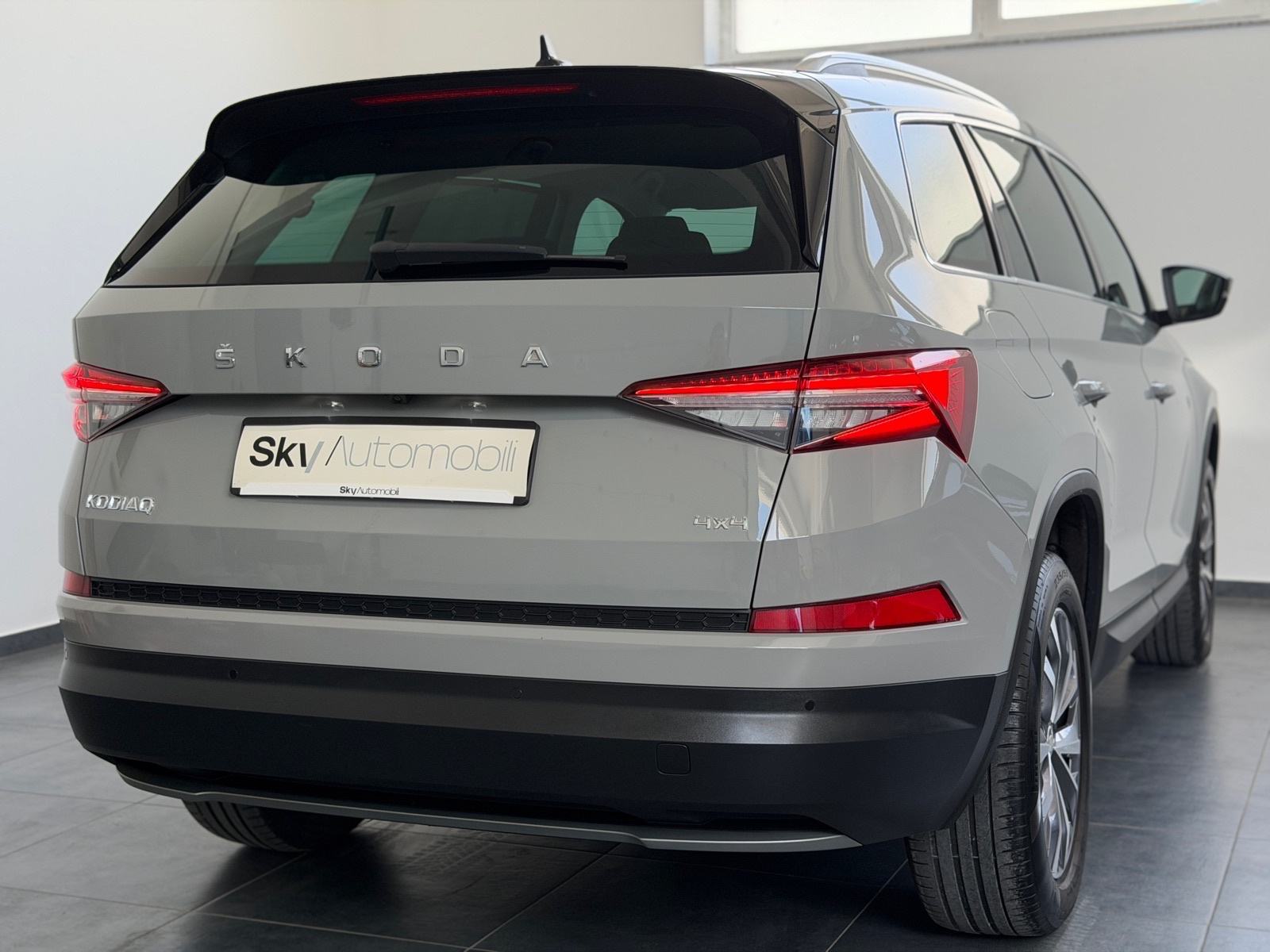 Škoda Kodiaq 2,0 TDI DSG, 7 SJEDALA, 4X4, JAMSTVO 24, LEASING 0 UČEŠĆA, fotografija 6
