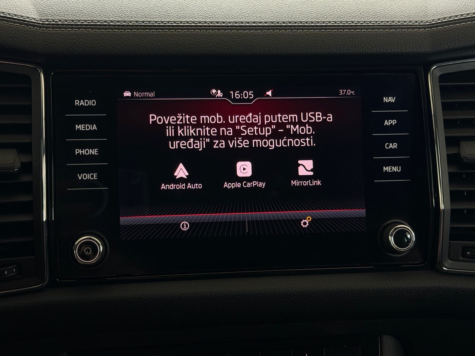Škoda Kodiaq 2,0 TDI DSG, 7 SJEDALA, 4X4, JAMSTVO 24, LEASING 0 UČEŠĆA, fotografija 20