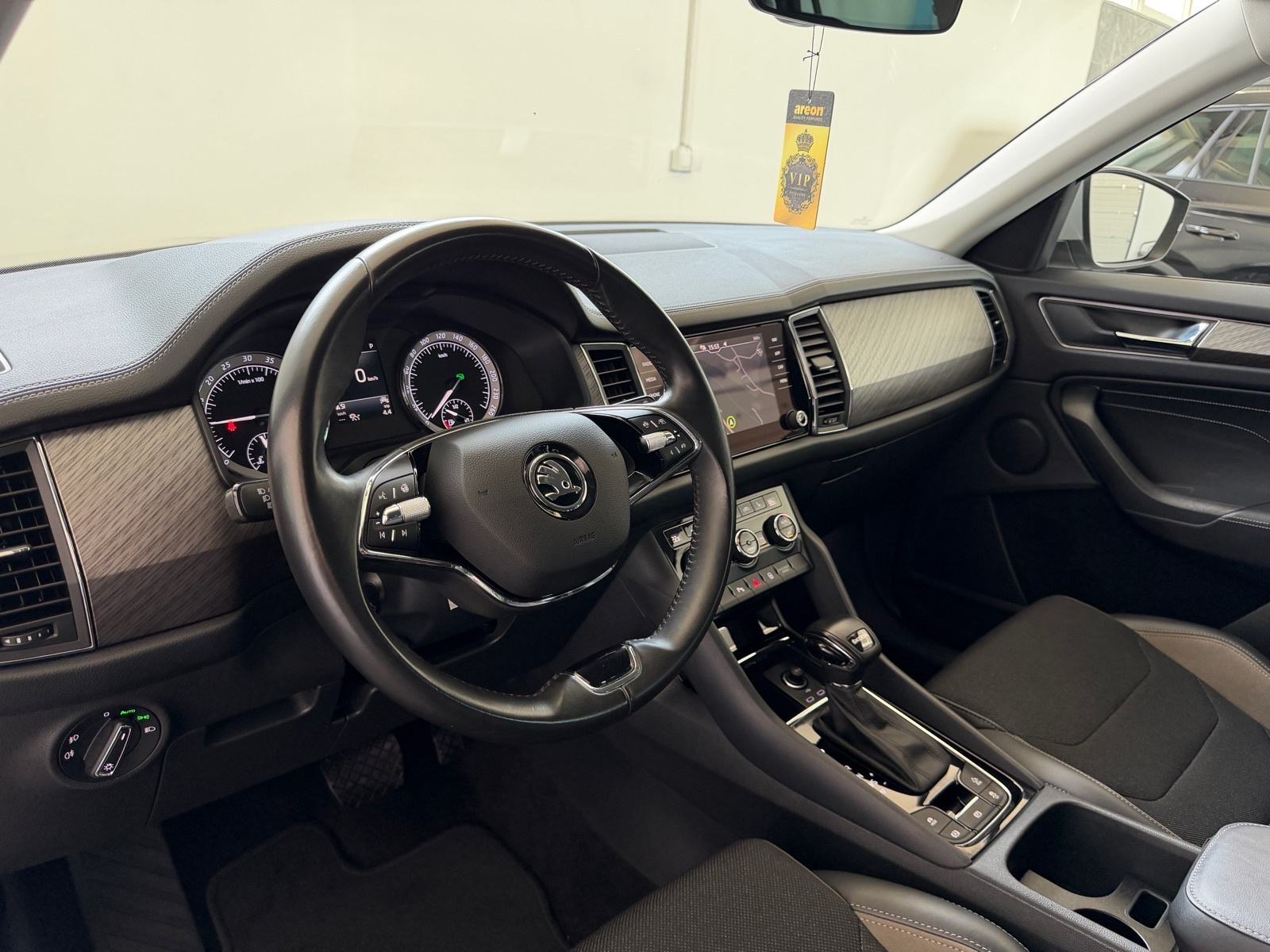 Škoda Kodiaq 2,0 TDI DSG, 7 SJEDALA, 4X4, JAMSTVO 24, LEASING 0 UČEŠĆA, fotografija 8