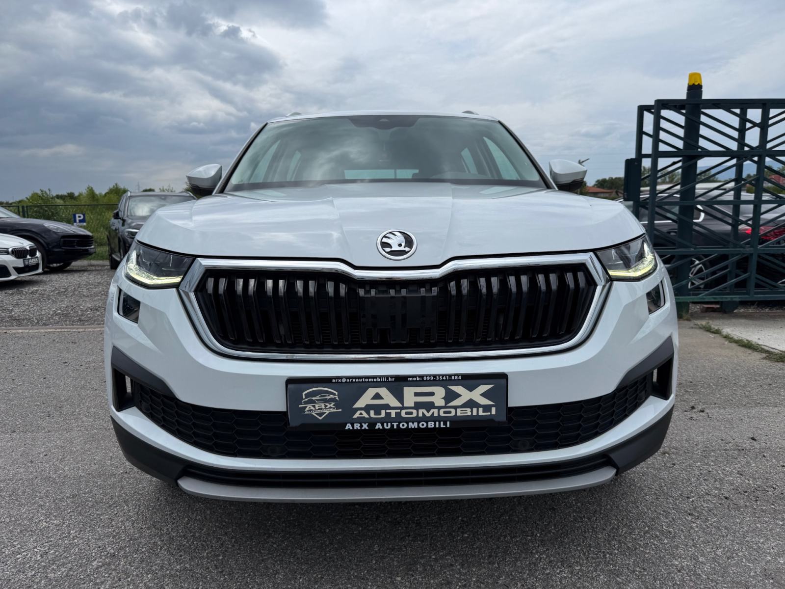 Škoda Kodiaq 2.0 TDI DSG 7 SJEDALA °NAVI°KAMERA°LED°LEASING BEZ UČEŠĆA, fotografija 2