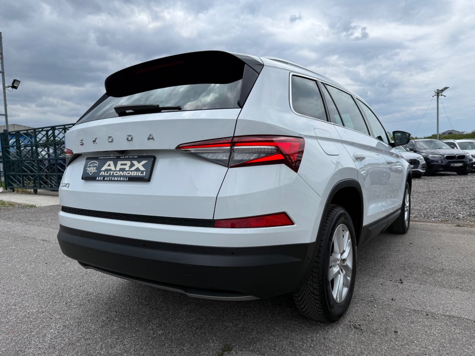 Škoda Kodiaq 2.0 TDI DSG 7 SJEDALA °NAVI°KAMERA°LED°LEASING BEZ UČEŠĆA, fotografija 6