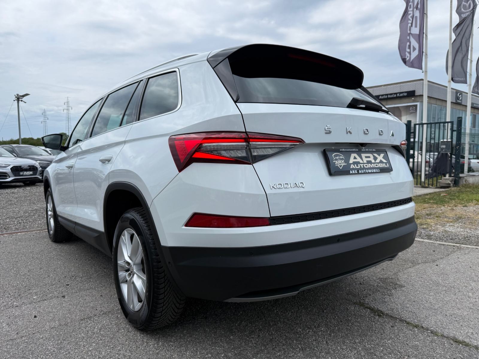 Škoda Kodiaq 2.0 TDI DSG 7 SJEDALA °NAVI°KAMERA°LED°LEASING BEZ UČEŠĆA, fotografija 8