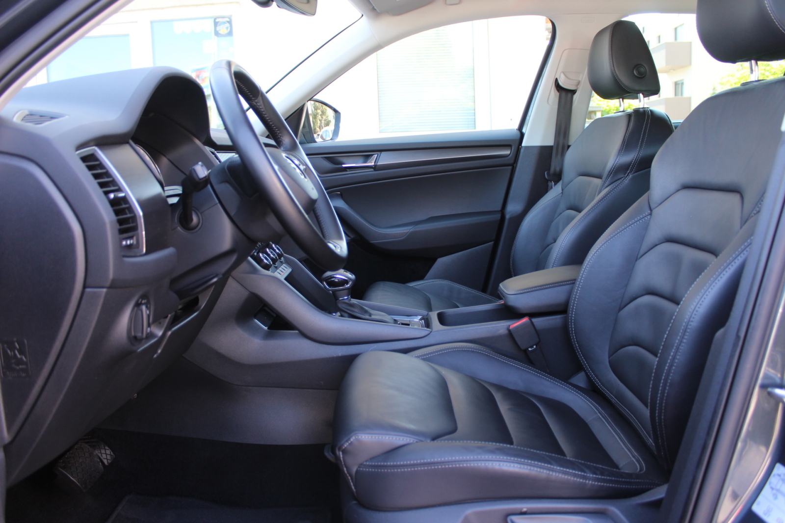 Škoda Kodiaq 2.0 TDI DSG, ALU 18", NAVIGACIJA, KOŽA, KAMERA, GARANCIJA, fotografija 8