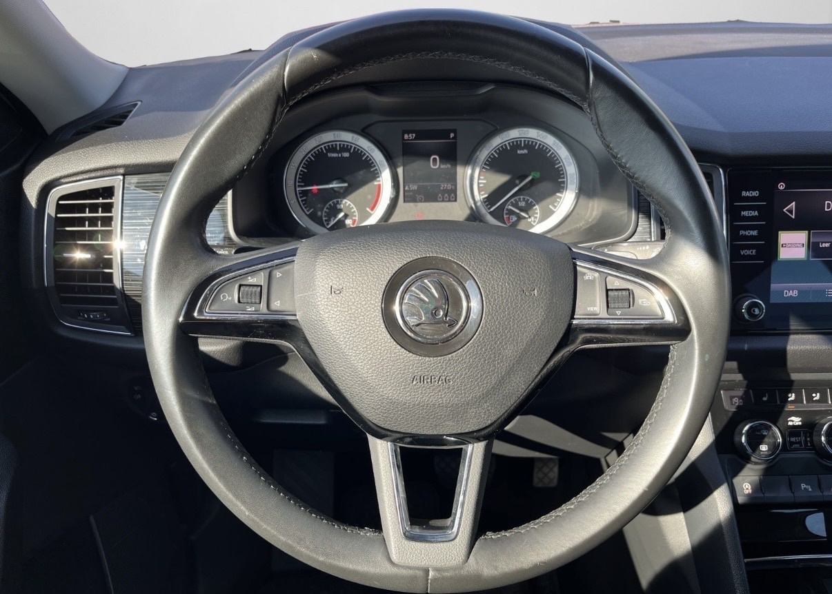 Škoda Kodiaq 2.0 TDI - DSG - GRIJANJE SJEDALA - NAVIGACIJA - LEASING, fotografija 9