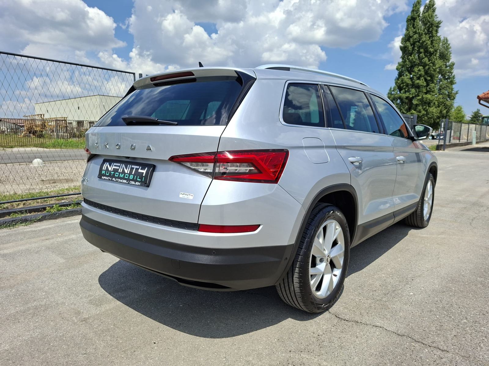 Škoda Kodiaq 2,0 TDI DSG LEASING BEZ UČEŠĆA, 7 SJEDALA, VIRT, NAV, LED, fotografija 7