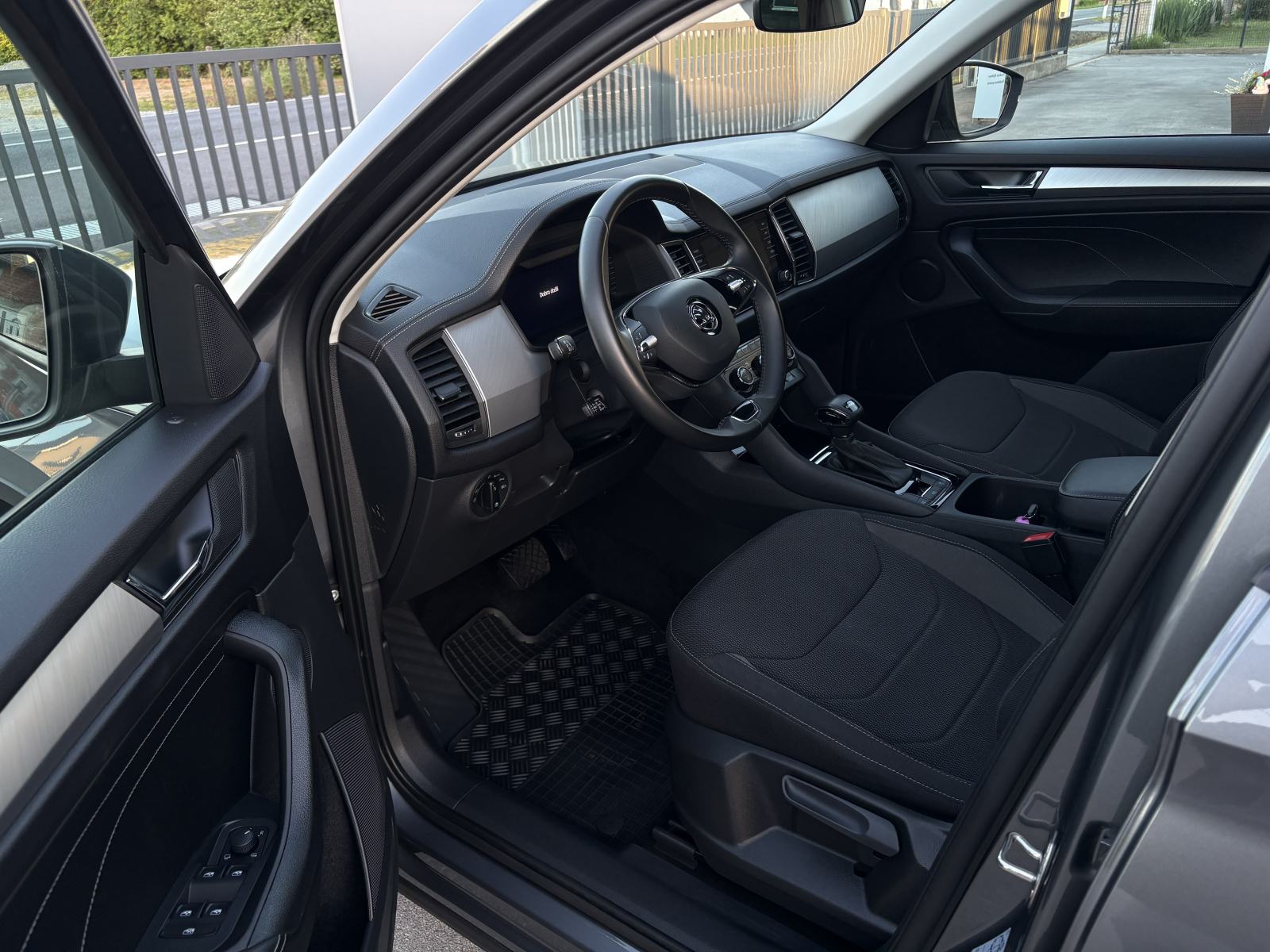 Škoda Kodiaq 2,0 TDI DSG NAV,LED,KAMERA,KEYLESS,ACC 9.968,33€*3RATE, fotografija 7
