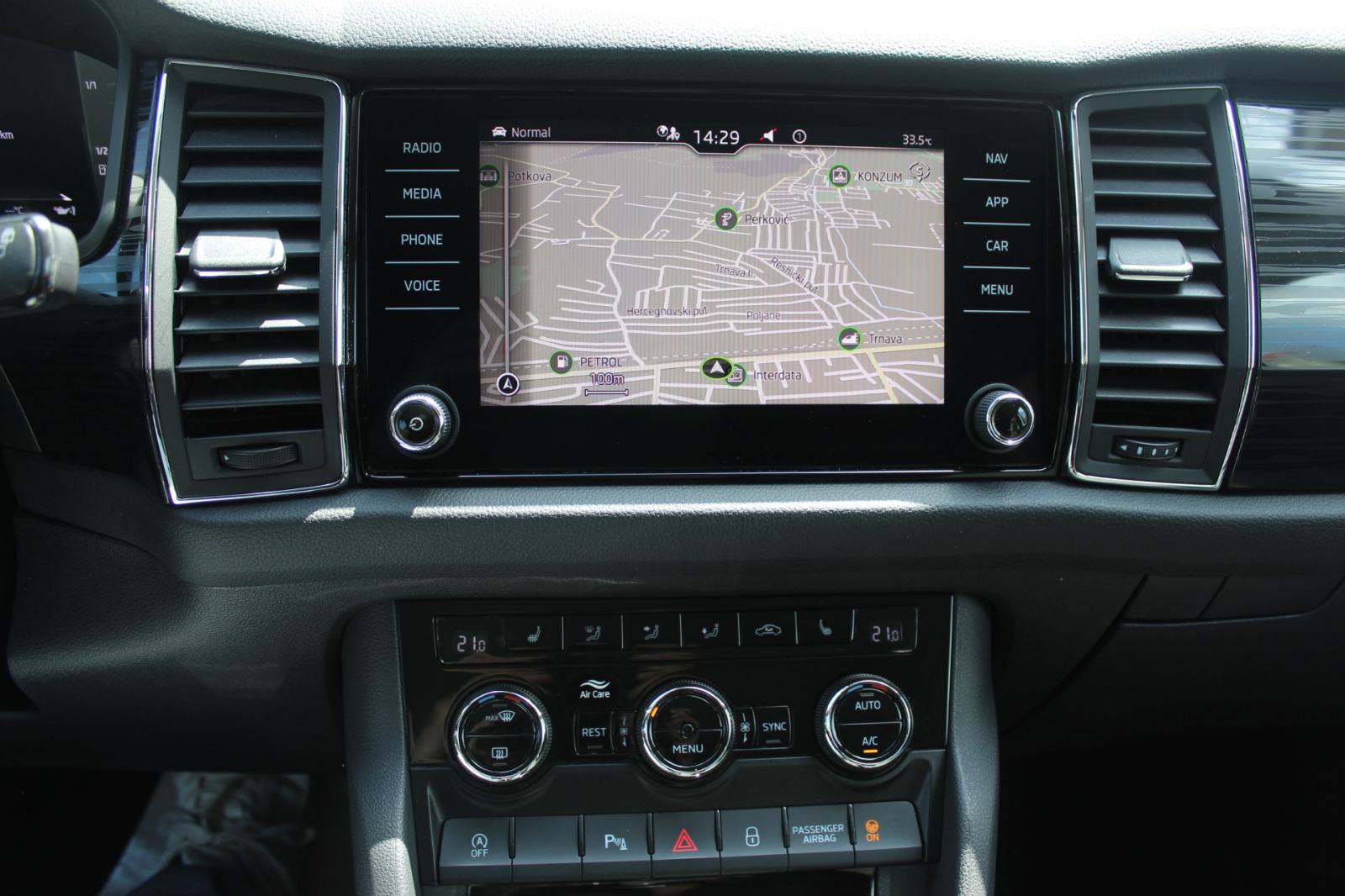 Škoda Kodiaq 2.0 TDI DSG PREMIUM,LED, KOŽA, NAVI, GARANCIJA, NIJE UVOZ, fotografija 12