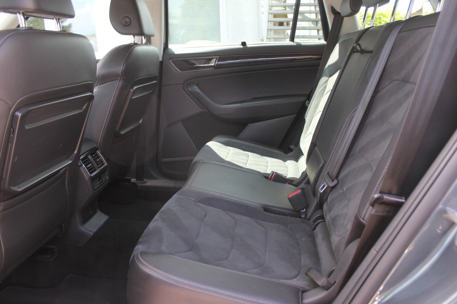 Škoda Kodiaq 2.0 TDI DSG PREMIUM,LED, KOŽA, NAVI, GARANCIJA, NIJE UVOZ, fotografija 9