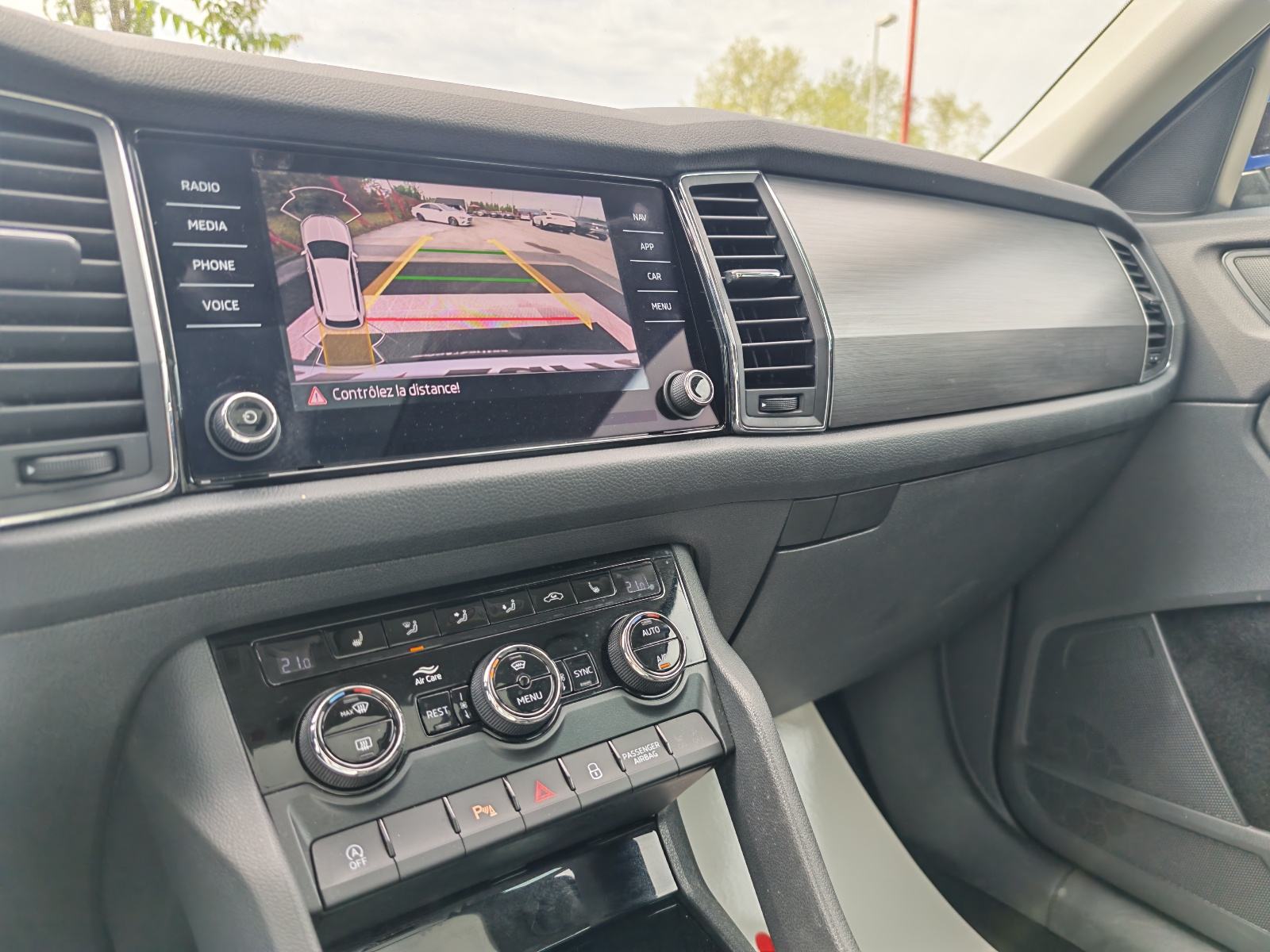 Škoda Kodiaq 2,0 TDI DSG*Sport,Navi,Kamera,Panorama,7 sjedala,Alu"17*, fotografija 15