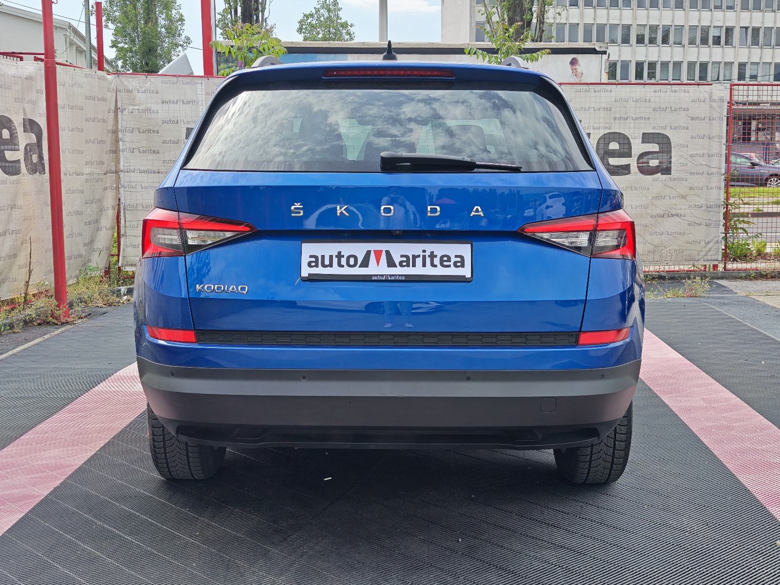 Škoda Kodiaq 2,0 TDI DSG*Sport,Navi,Kamera,Panorama,7 sjedala,Alu"17*, fotografija 18