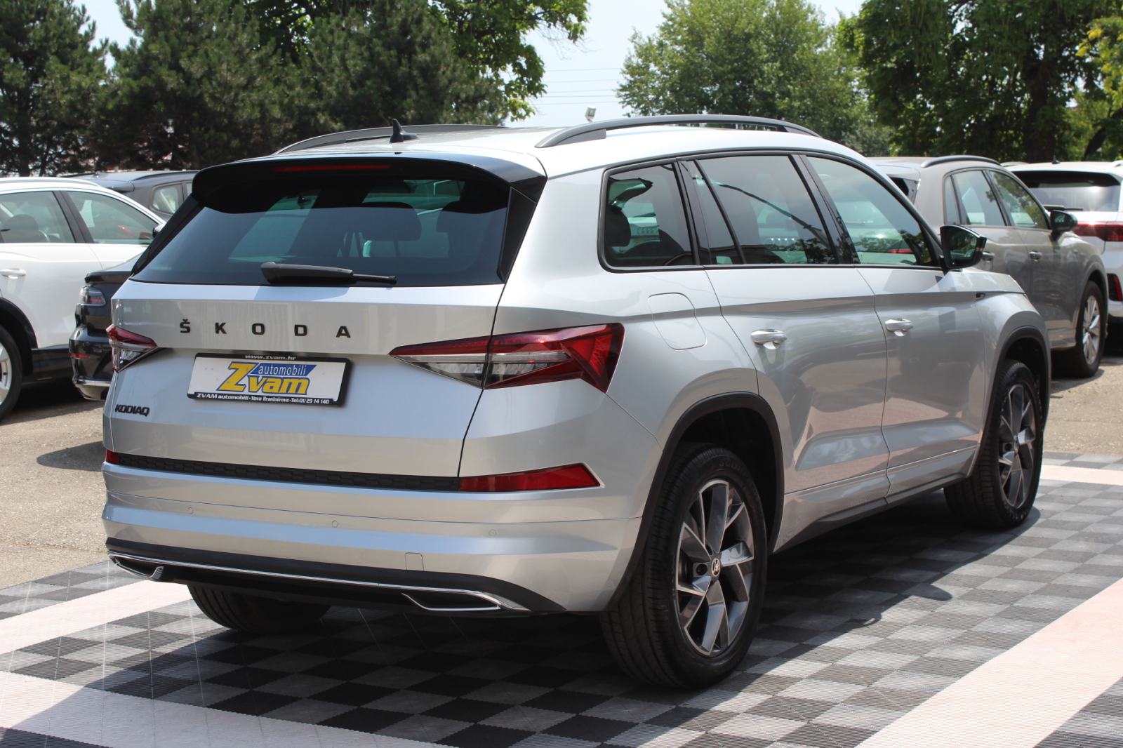 Škoda Kodiaq 2.0 TDI DSG SPORTLINE, LED, ALU 19", KOŽA, NAVI,GARANCIJA, fotografija 7