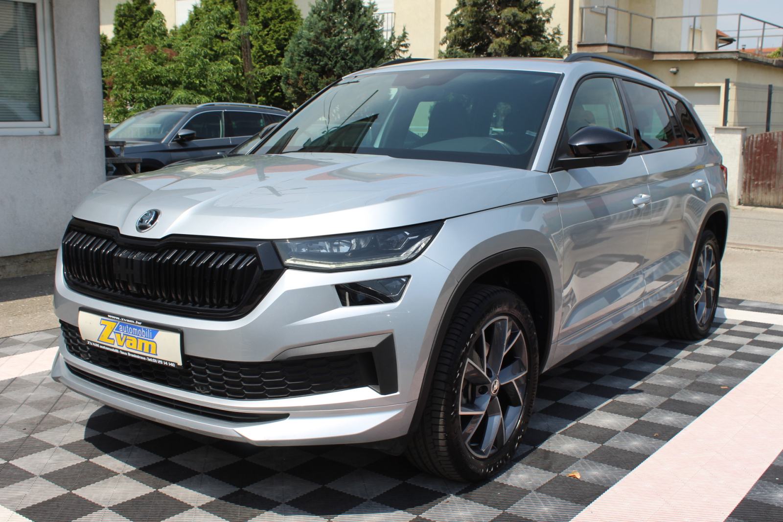 Škoda Kodiaq 2.0 TDI DSG SPORTLINE, LED, ALU 19", KOŽA, NAVI,GARANCIJA, fotografija 3