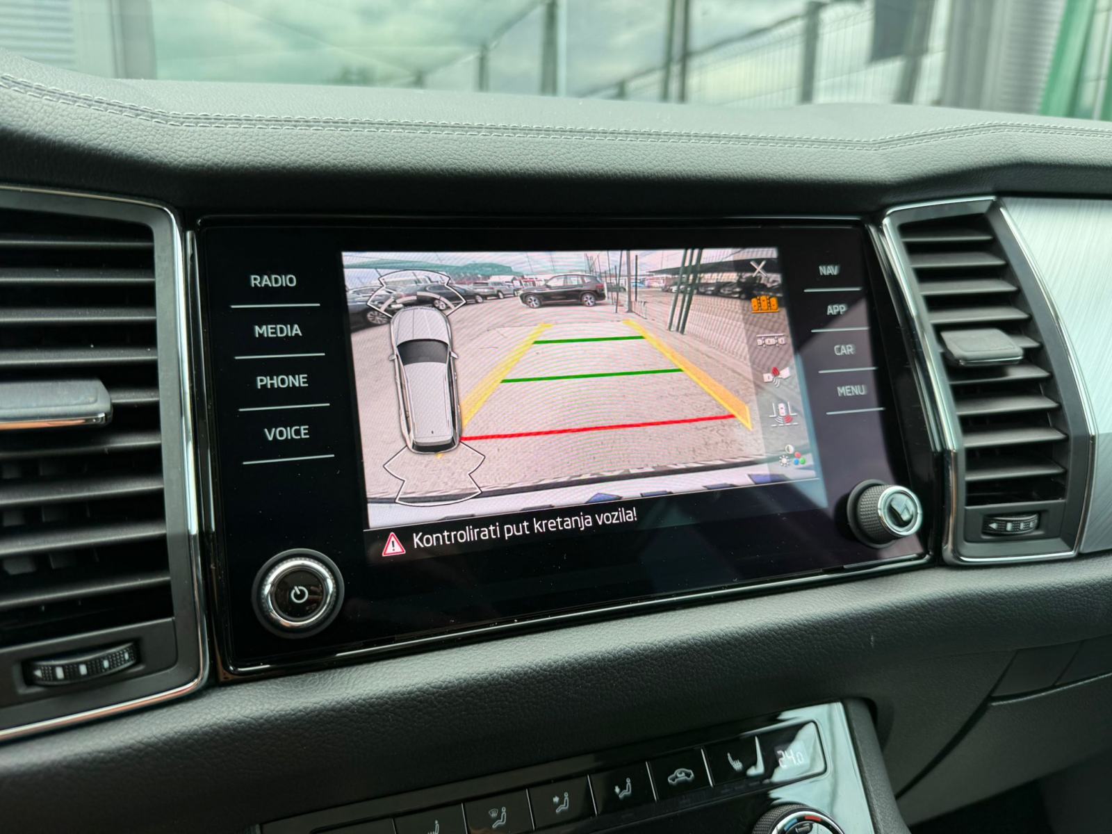 Škoda Kodiaq 2.0 TDI DSG °VIRTUAL°PANORAMA°JAMSTVO°LEASING BEZ UČEŠĆA, fotografija 19