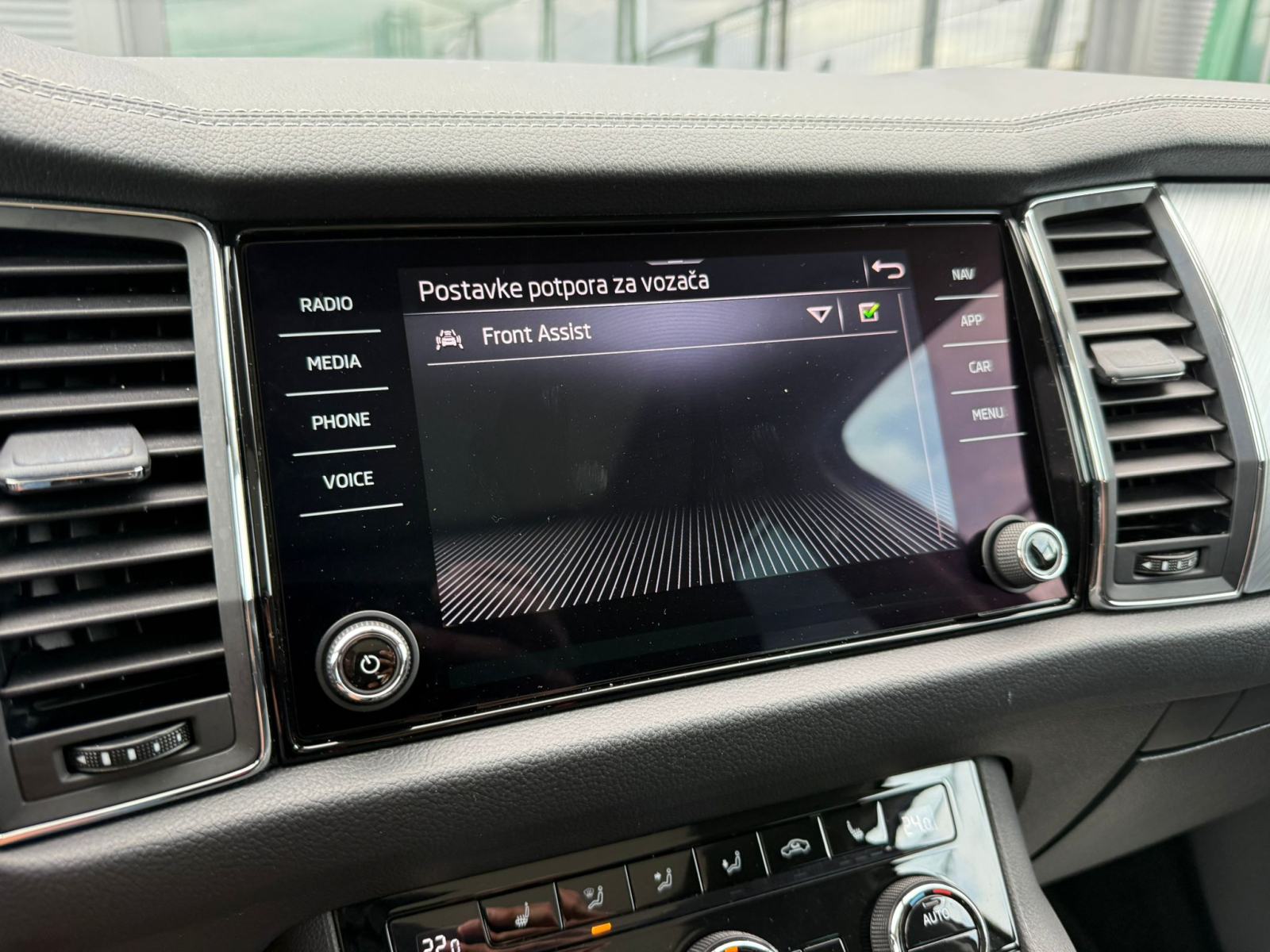 Škoda Kodiaq 2.0 TDI DSG °VIRTUAL°PANORAMA°JAMSTVO°LEASING BEZ UČEŠĆA, fotografija 20