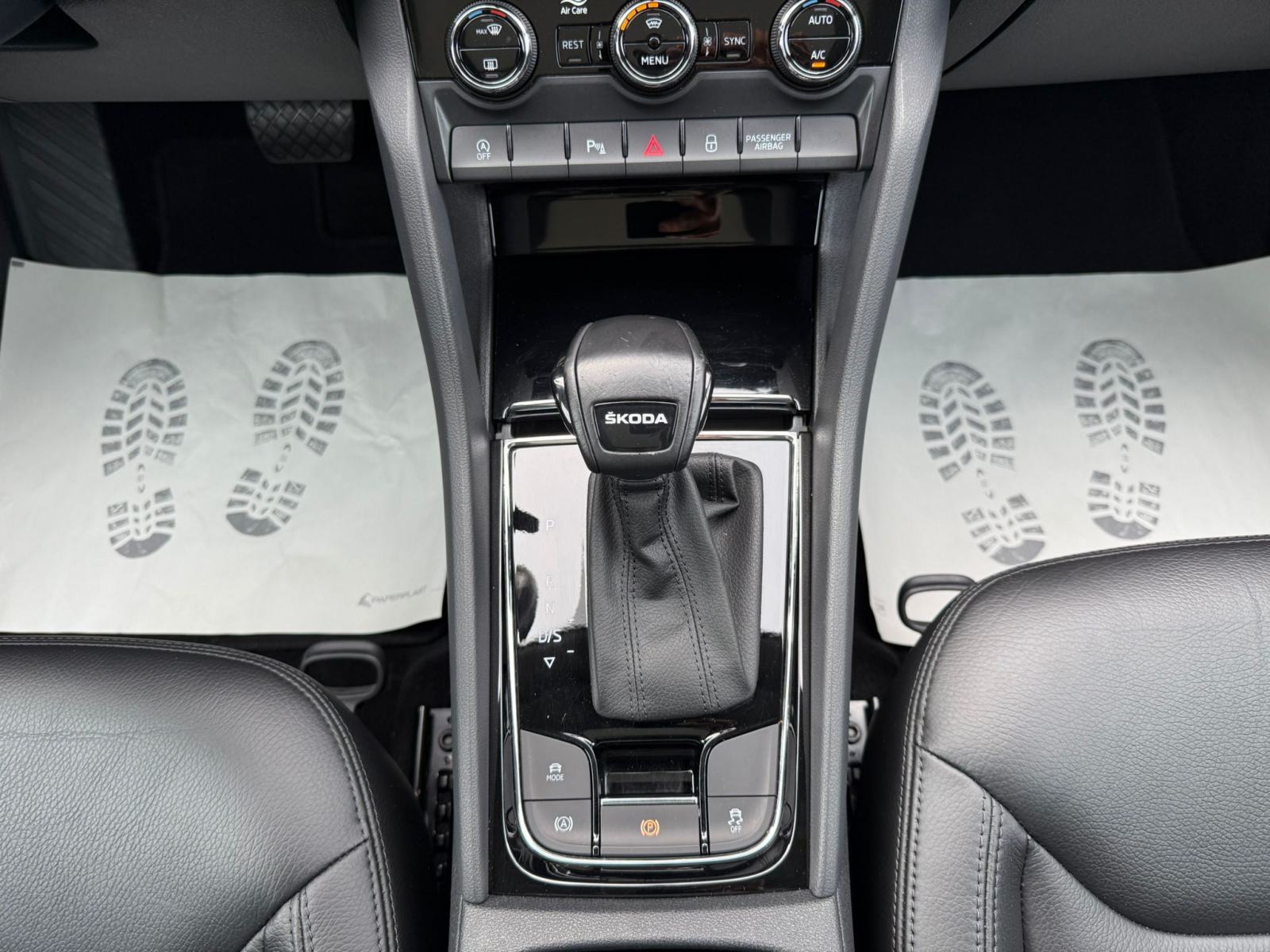 Škoda Kodiaq 2.0 TDI DSG °VIRTUAL°PANORAMA°JAMSTVO°LEASING BEZ UČEŠĆA, fotografija 12