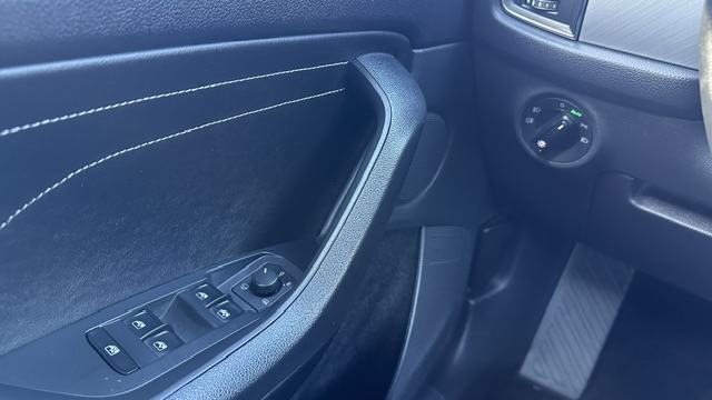 Škoda Kodiaq 2.0 TDI DSG, Virtual, PDC, Kamera, LED, Servisna,U PDV-u, fotografija 19