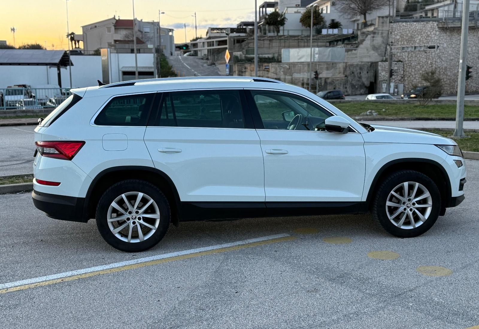 Škoda Kodiaq 2.0 TDI DSG XENON, NAVI, KEYLESS automatik, fotografija 5