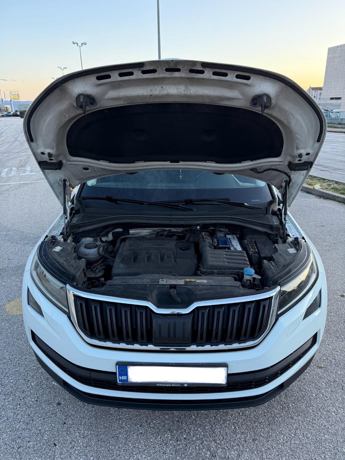 Škoda Kodiaq 2.0 TDI DSG XENON, NAVI, KEYLESS automatik, fotografija 8