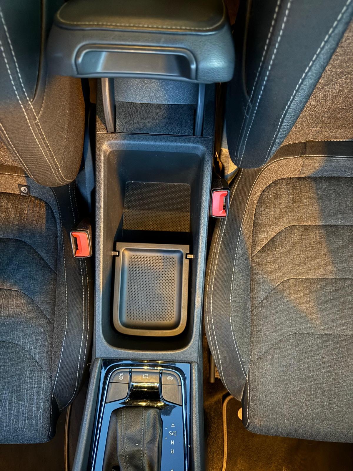 Škoda Kodiaq 2.0 TDI DSG XENON, NAVI, KEYLESS automatik, fotografija 17