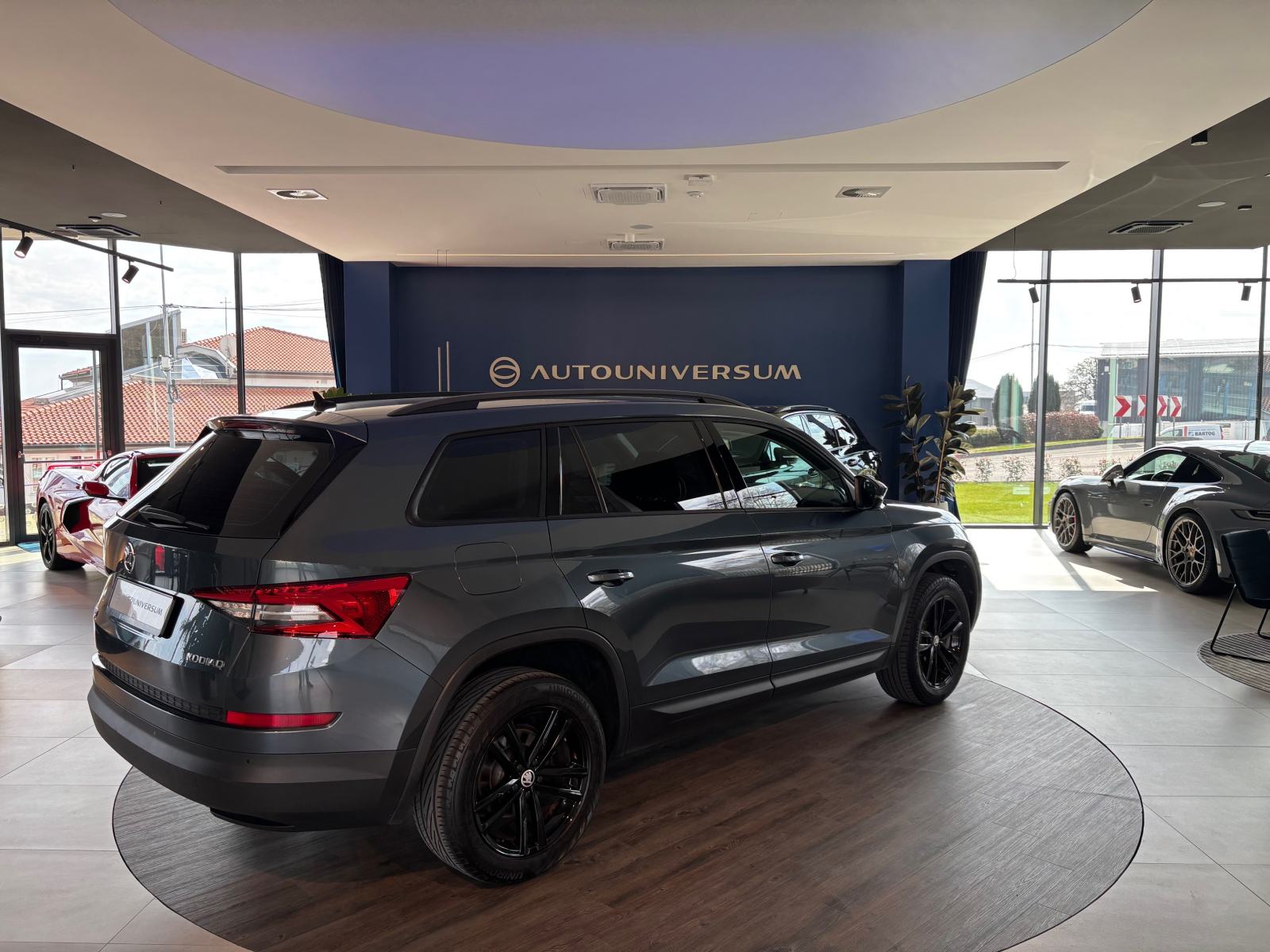 Škoda Kodiaq 2.0 TDI DSG Ambition - Front Assist, navigacija, fotografija 4