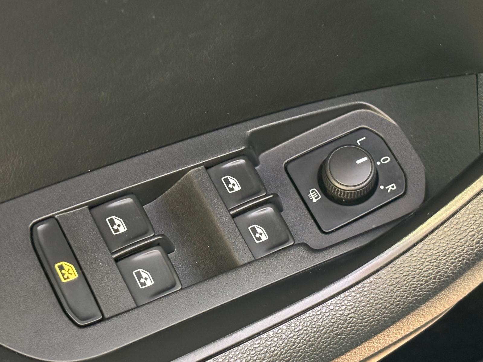 Škoda Kodiaq 2.0 TDI DSG Ambition - Front Assist, navigacija, fotografija 16