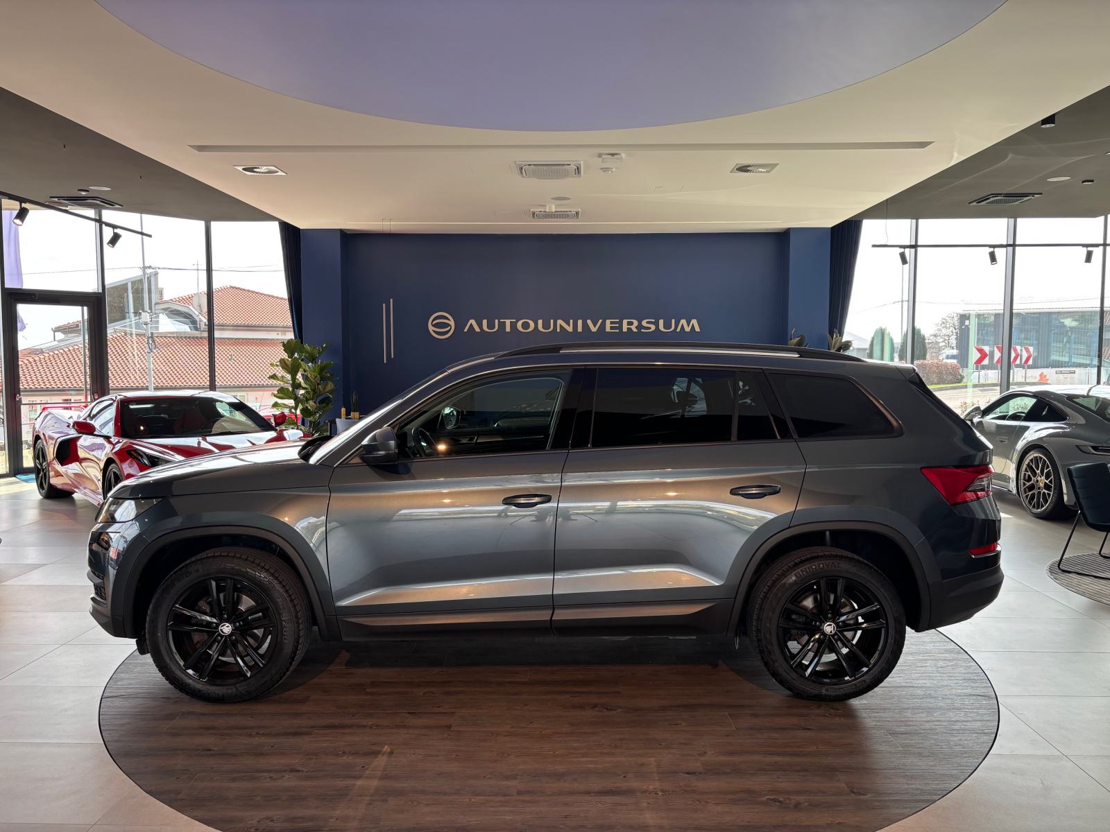 Škoda Kodiaq 2.0 TDI DSG Ambition - Front Assist, navigacija, fotografija 5