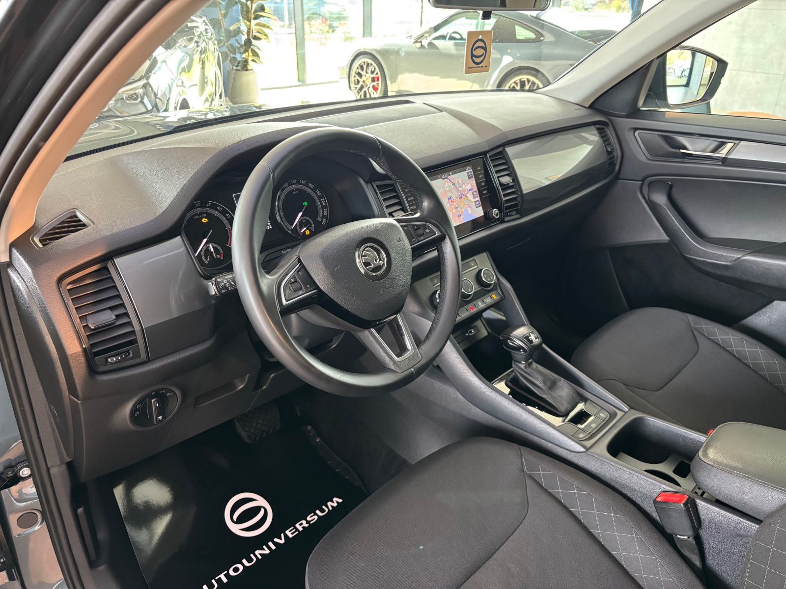 Škoda Kodiaq 2.0 TDI DSG Ambition - Front Assist, navigacija, fotografija 7
