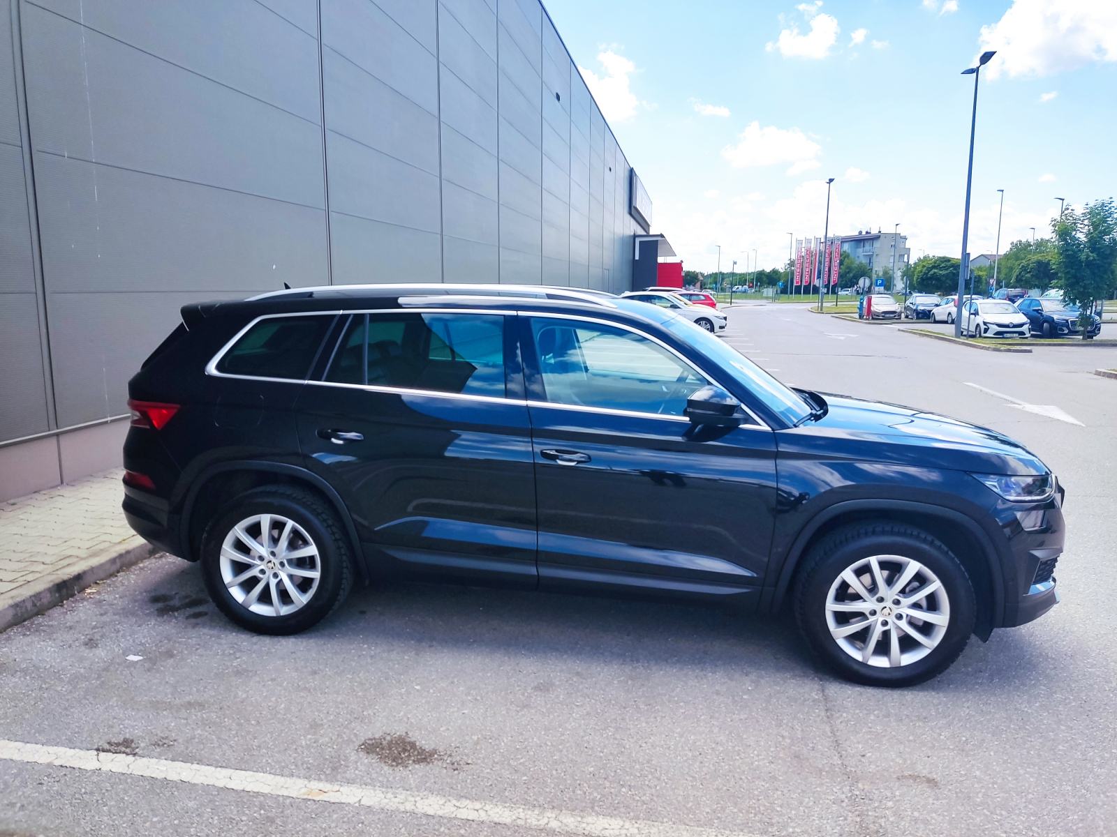 ŠKODA KODIAQ 2,0 TDI, 110 KW, DSG, 39000km, TVORNIČKA JAMSTVO, fotografija 3
