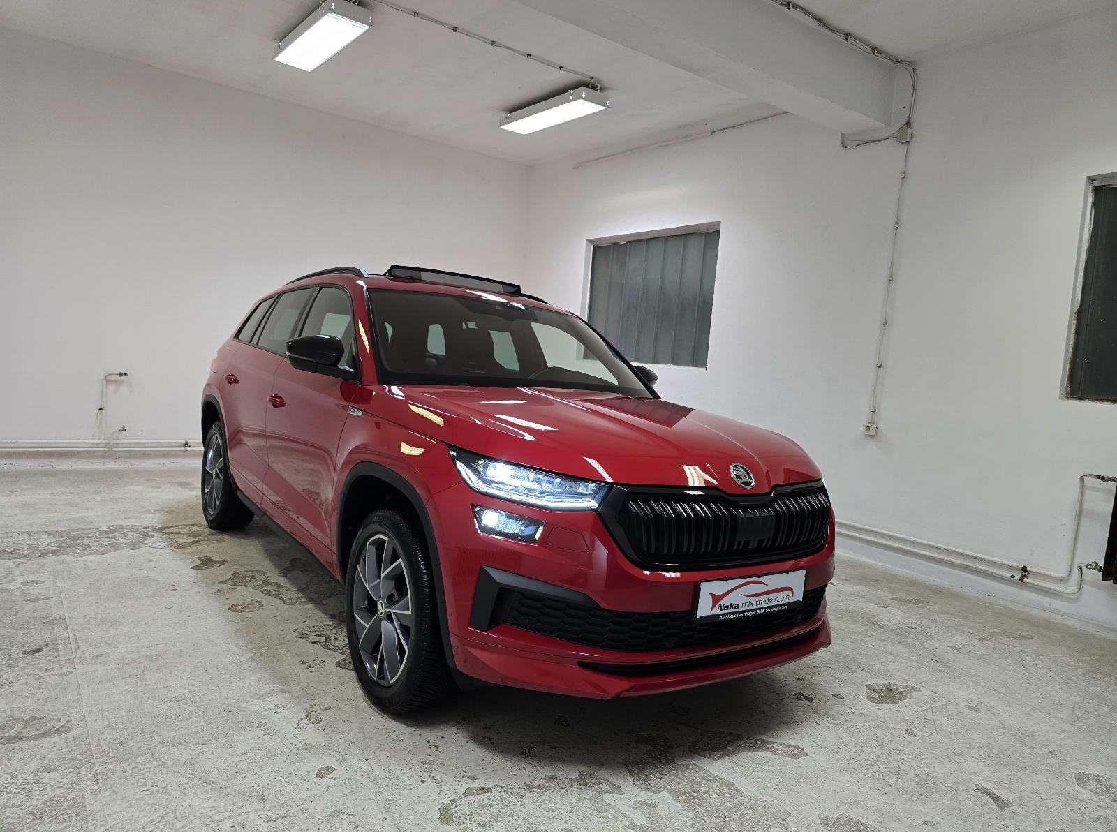 Škoda Kodiaq 2.0 TDI *SPORTLINE* 2023. DSG/MATRIX/PANO/KAM/AMB/VIRTUAL, fotografija 8