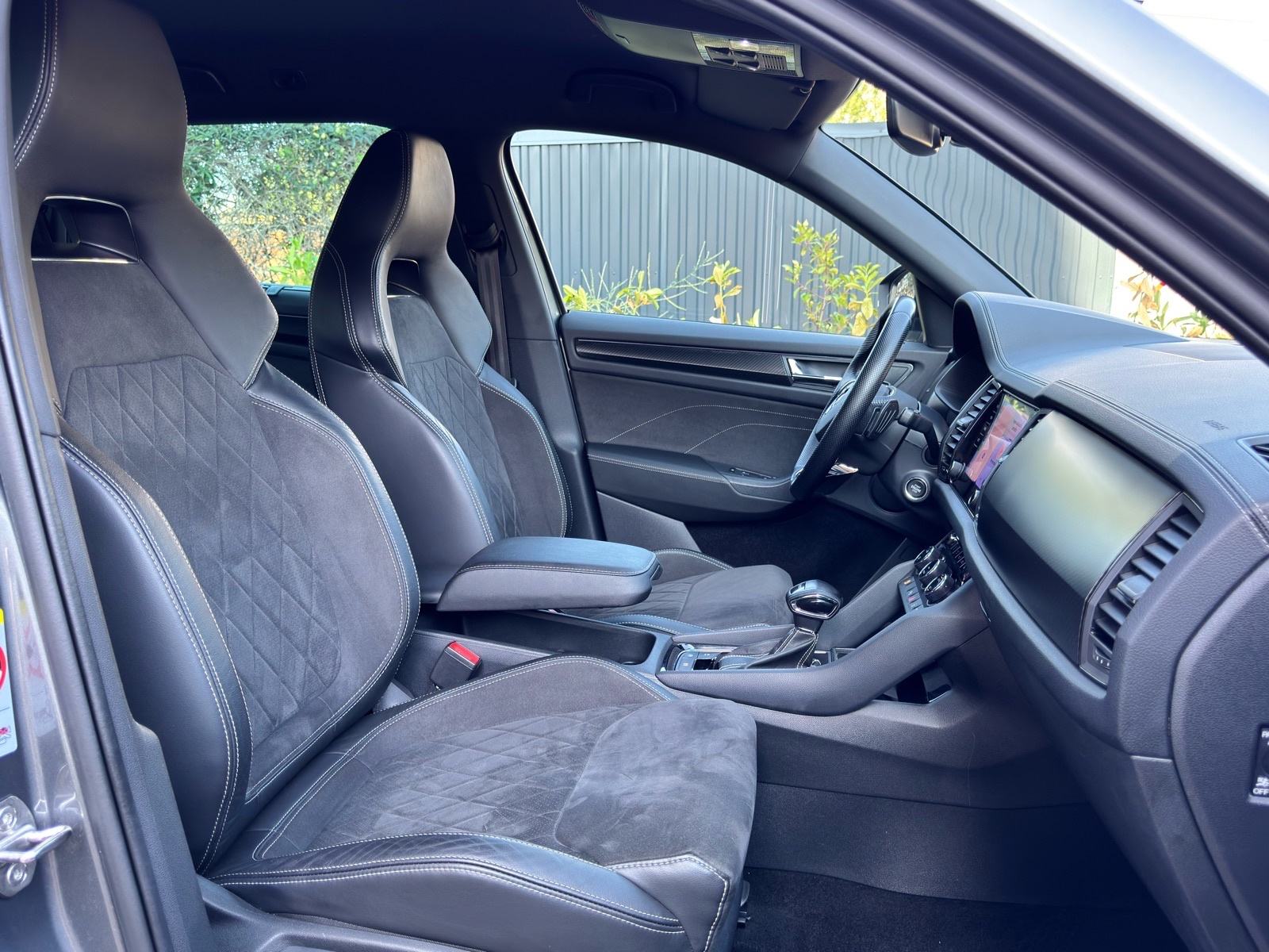Škoda Kodiaq 2.0 TDI*SPORTLINE*7 SICEVA*VIRTUAL*AMBI*KAM*MATRIX*19”TOP, fotografija 12