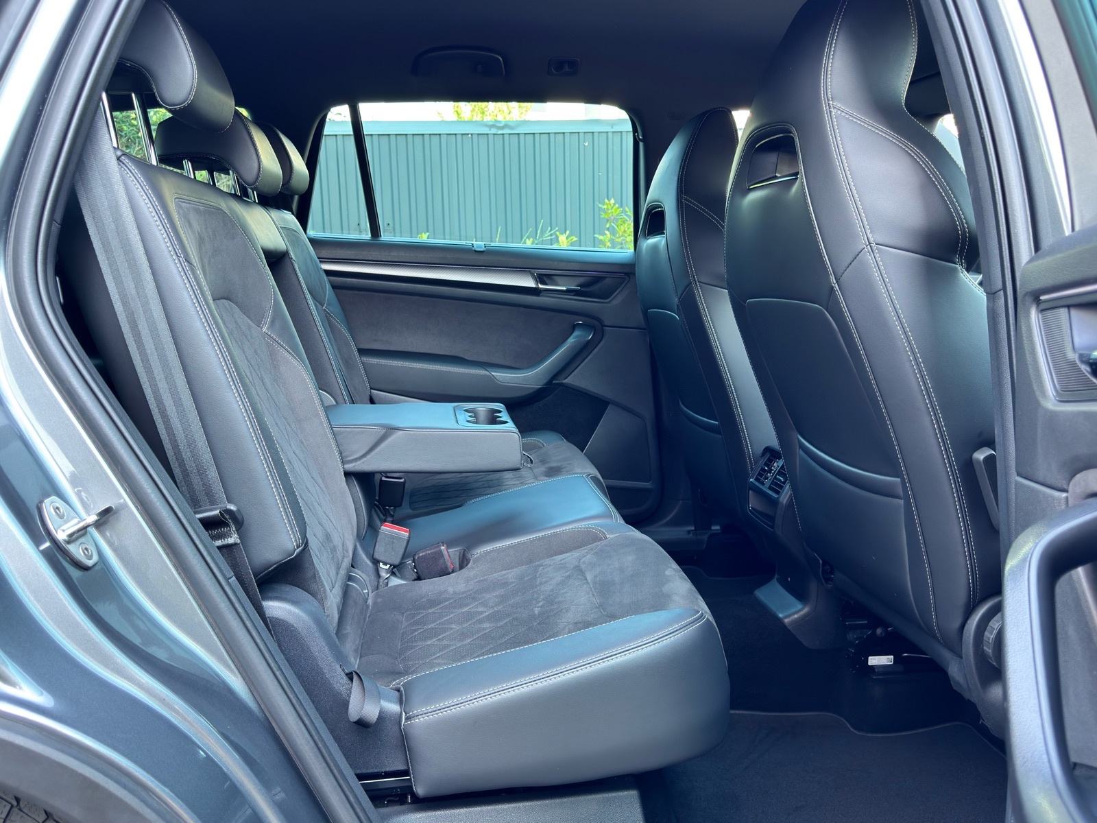 Škoda Kodiaq 2.0 TDI*SPORTLINE*7 SICEVA*VIRTUAL*AMBI*KAM*MATRIX*19”TOP, fotografija 13