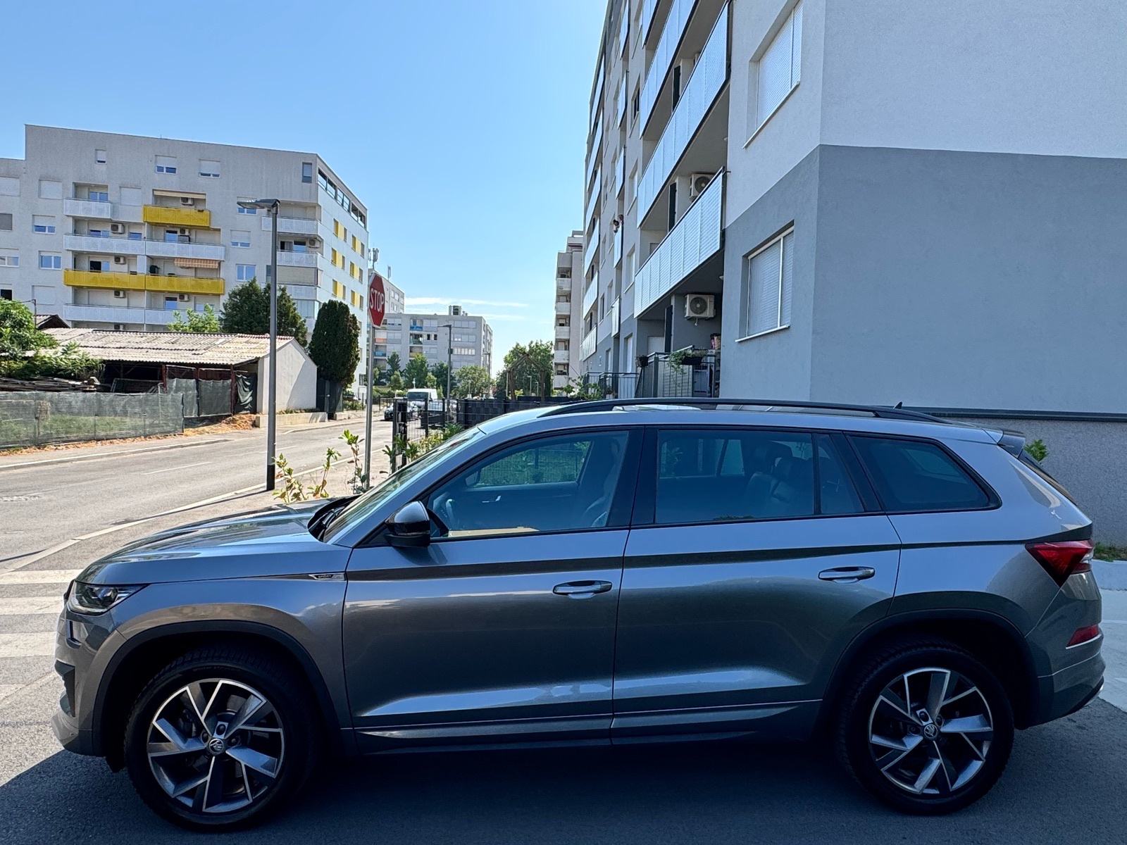 Škoda Kodiaq 2.0 TDI*SPORTLINE*7 SICEVA*VIRTUAL*AMBI*KAM*MATRIX*19”TOP, fotografija 8