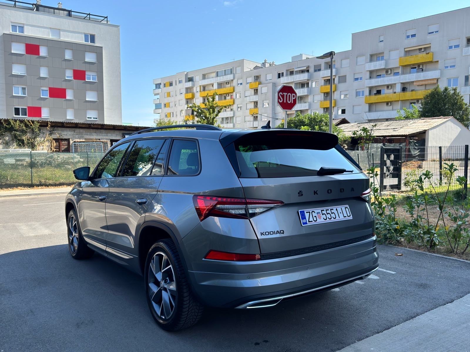 Škoda Kodiaq 2.0 TDI*SPORTLINE*7 SICEVA*VIRTUAL*AMBI*KAM*MATRIX*19”TOP, fotografija 7