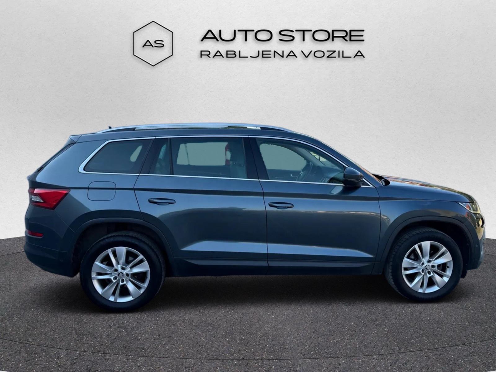 Škoda Kodiaq 2,0 TDI Style 4x4 | JAMSTVO 12/24 | PANORAMA, 360 CAM, fotografija 6