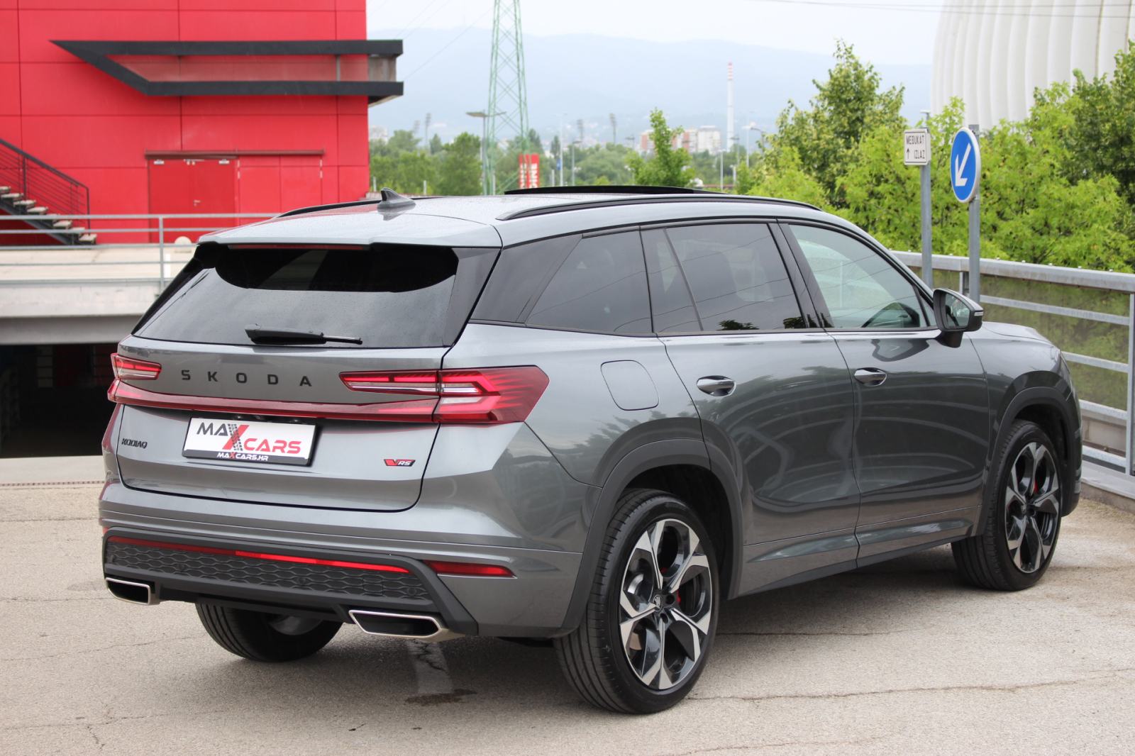 Škoda Kodiaq 2,0 TSI RS 4x4•Novi model•7 sjedala•Novo vozilo•Panorama, fotografija 16