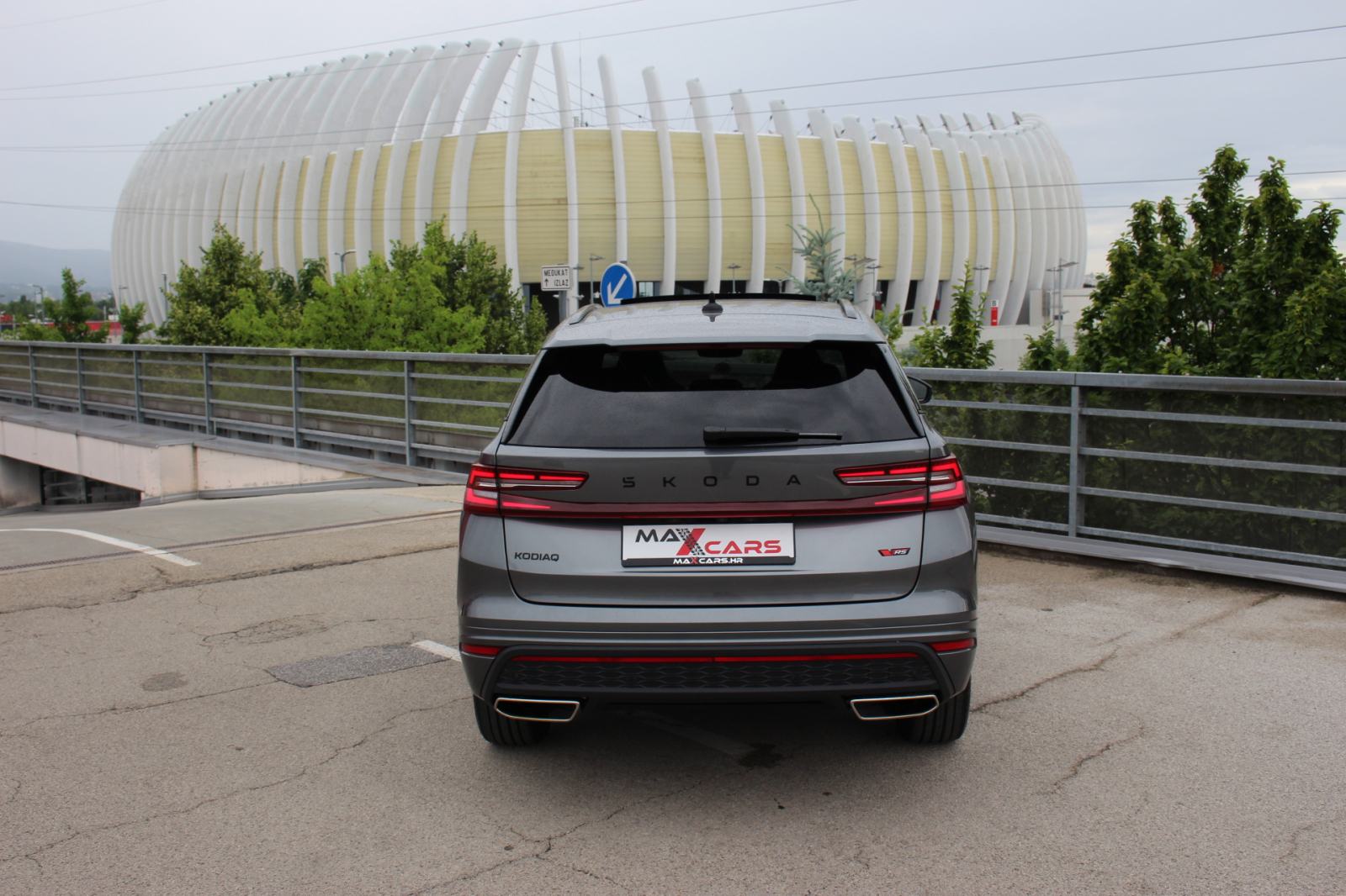 Škoda Kodiaq 2,0 TSI RS 4x4•Novi model•7 sjedala•Novo vozilo•Panorama, fotografija 8