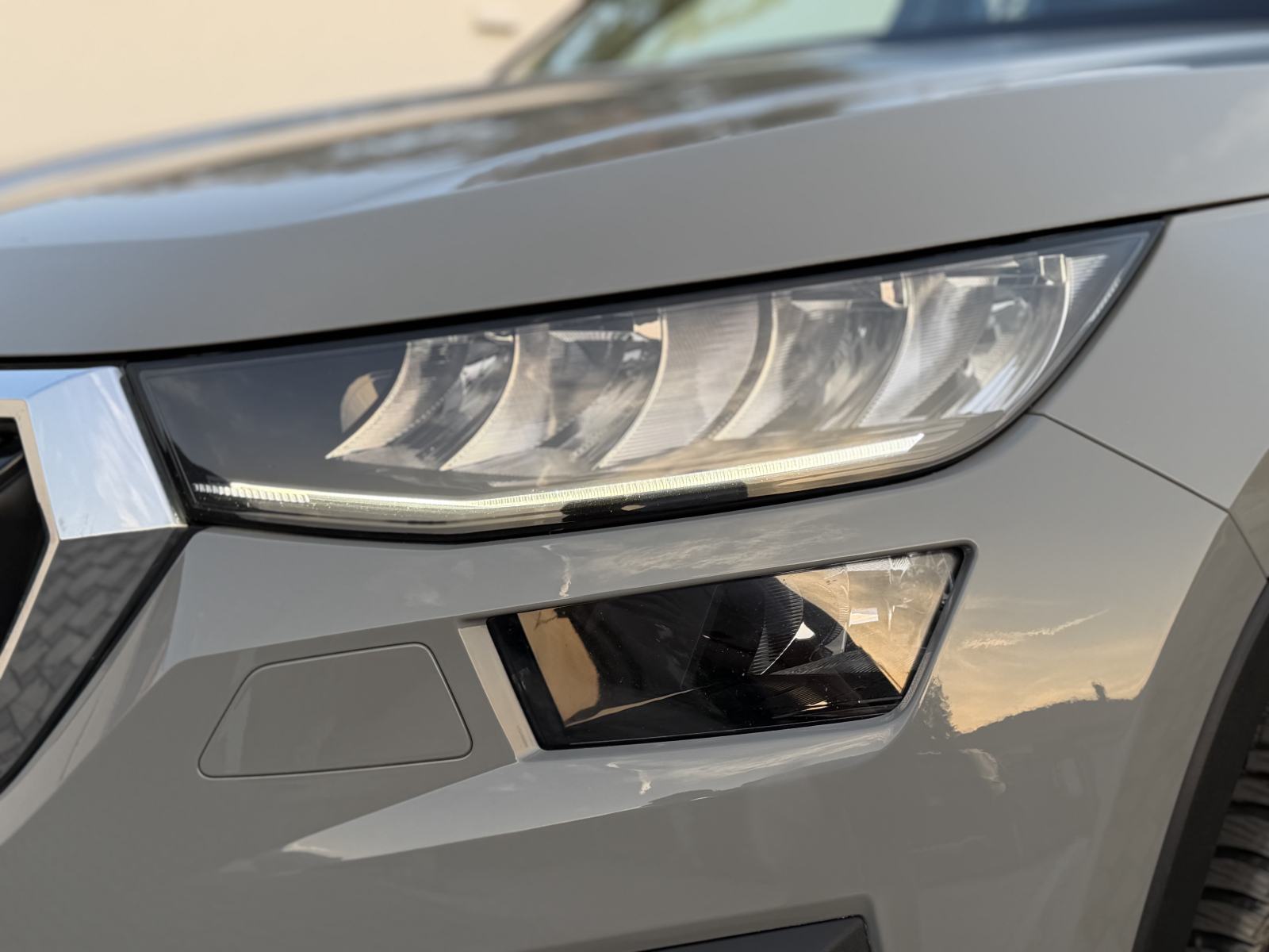 Škoda Kodiaq 2,0TDI Automatik/DSG~Navi~Full Led~Kamera~Servisna~Jamstv, fotografija 11