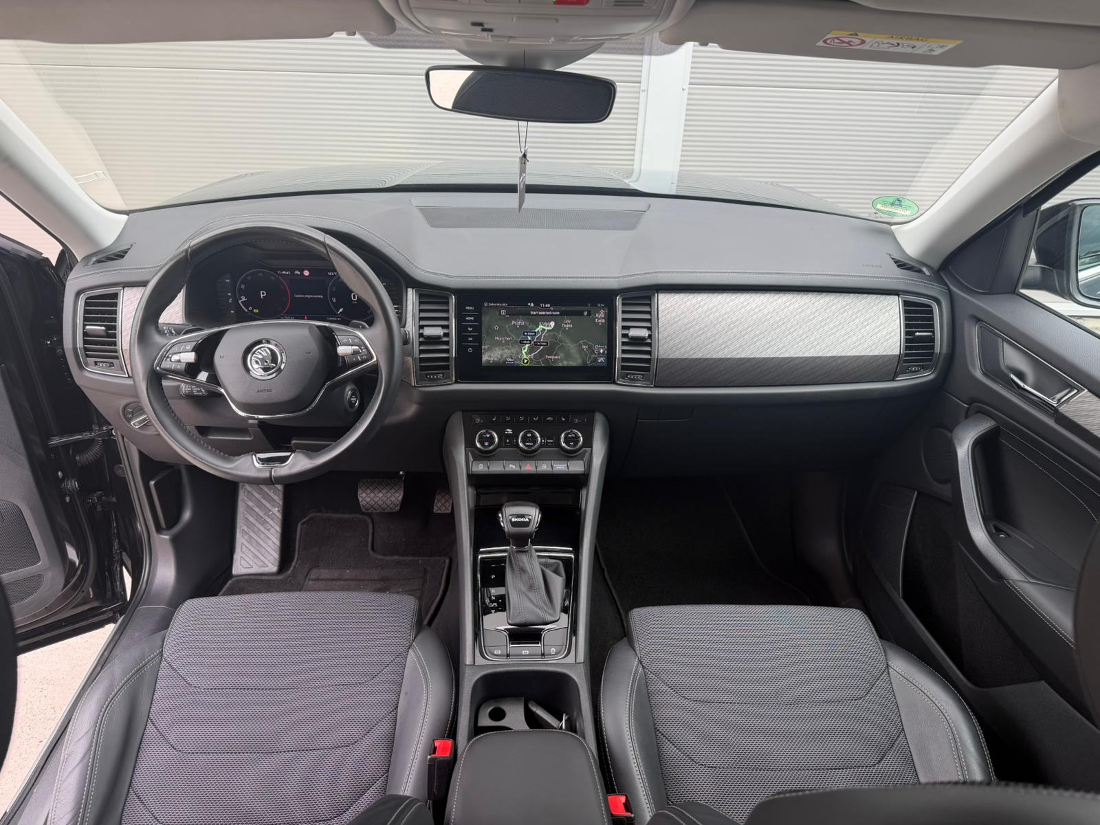 Škoda Kodiaq 2,0TDI DSG STYLE+--LED MATRIX--VIRTUAL--NAVI--PUNO OPREME, fotografija 4