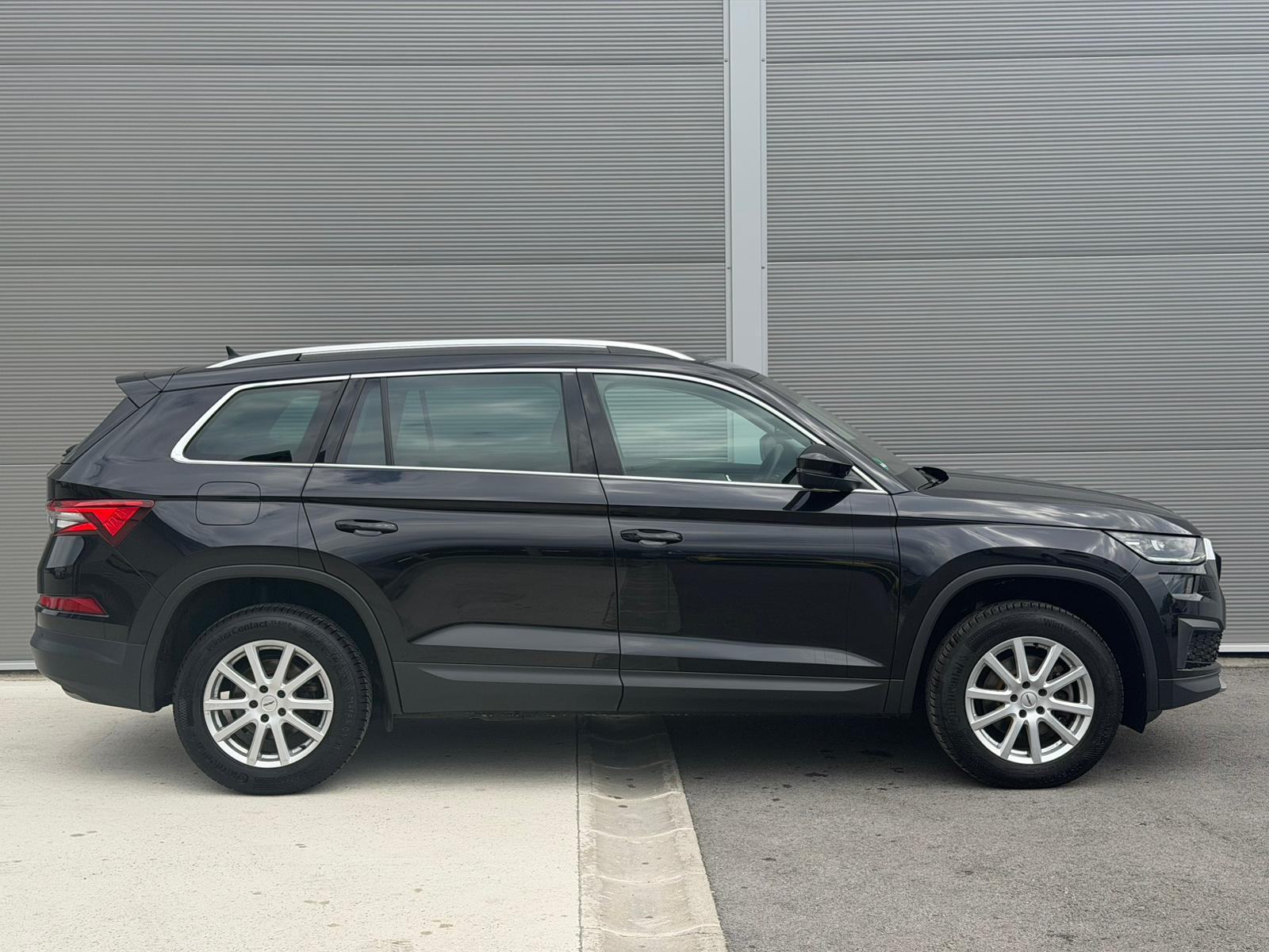 Škoda Kodiaq 2,0TDI DSG STYLE+--LED MATRIX--VIRTUAL--NAVI--PUNO OPREME, fotografija 7