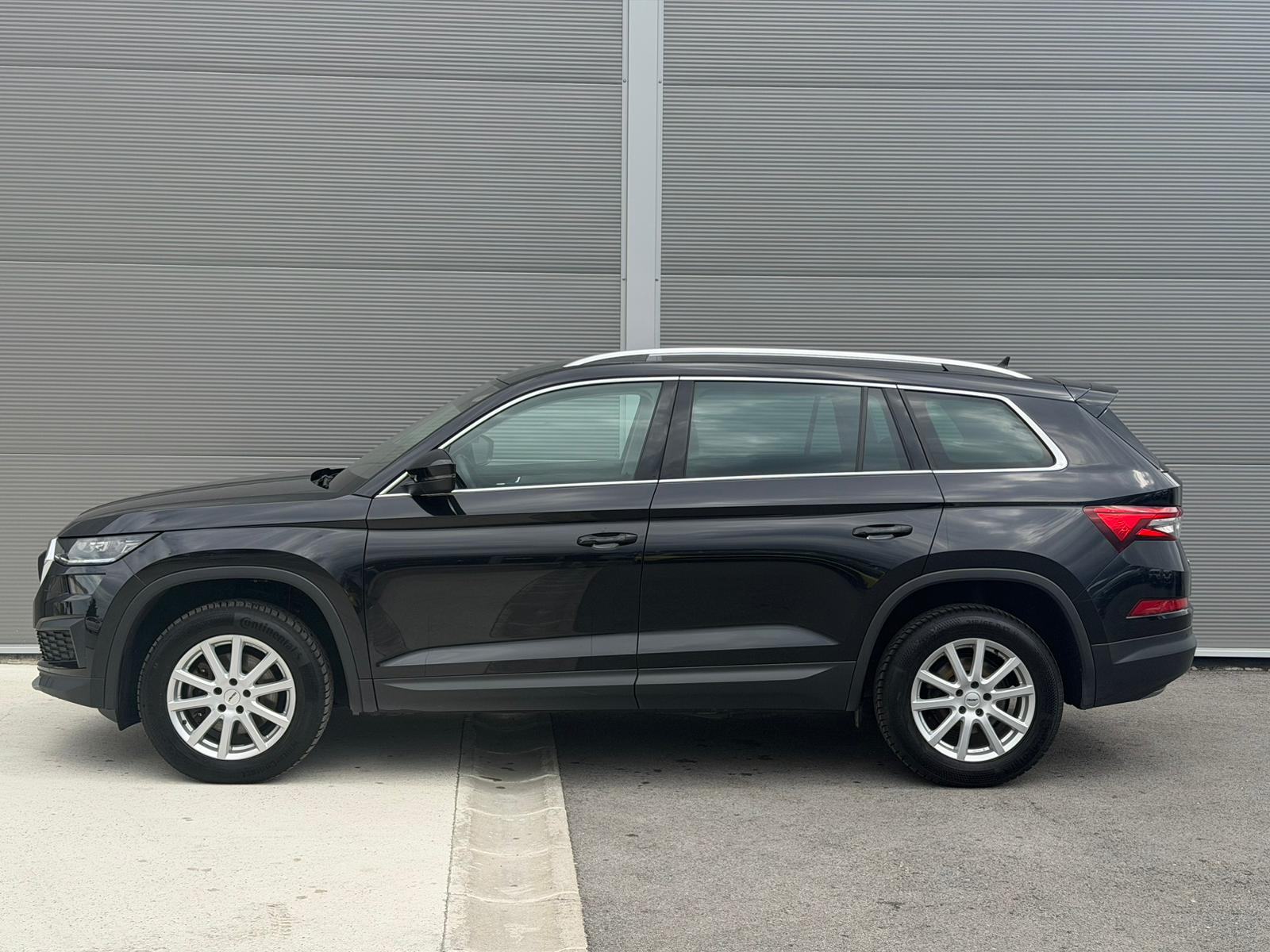 Škoda Kodiaq 2,0TDI DSG STYLE+--LED MATRIX--VIRTUAL--NAVI--PUNO OPREME, fotografija 8