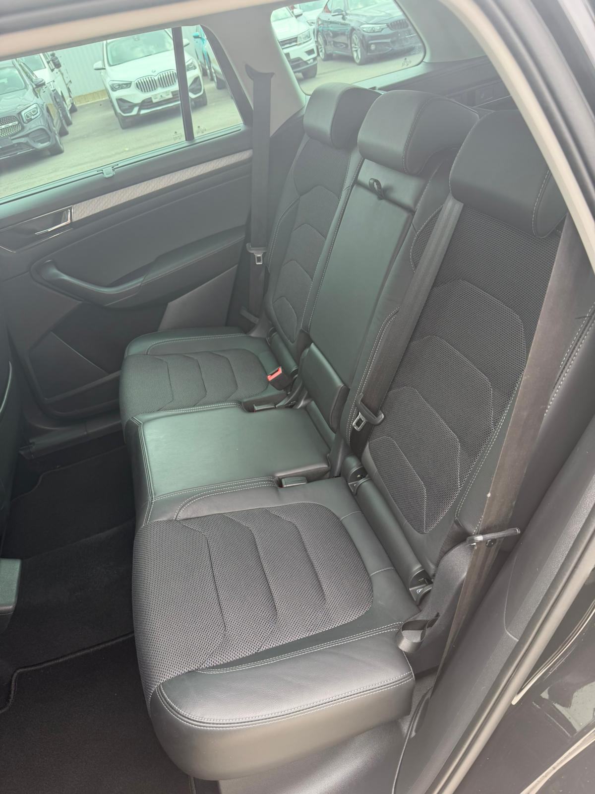 Škoda Kodiaq 2,0TDI DSG STYLE+--LED MATRIX--VIRTUAL--NAVI--PUNO OPREME, fotografija 12